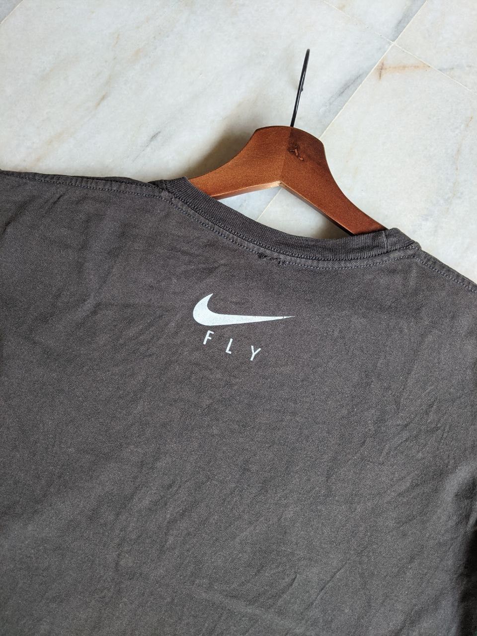 Vintage Vintage Nike Fly Big Swoosh Tee x Nike ACG Size US M / EU 48-50 / 2 - 9 Thumbnail