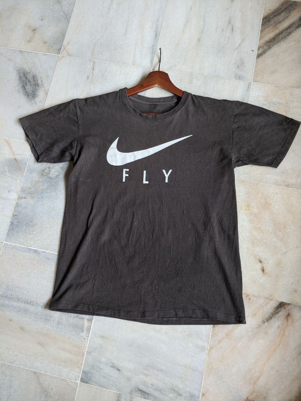 Vintage Vintage Nike Fly Big Swoosh Tee x Nike ACG Size US M / EU 48-50 / 2 - 1 Thumbnail