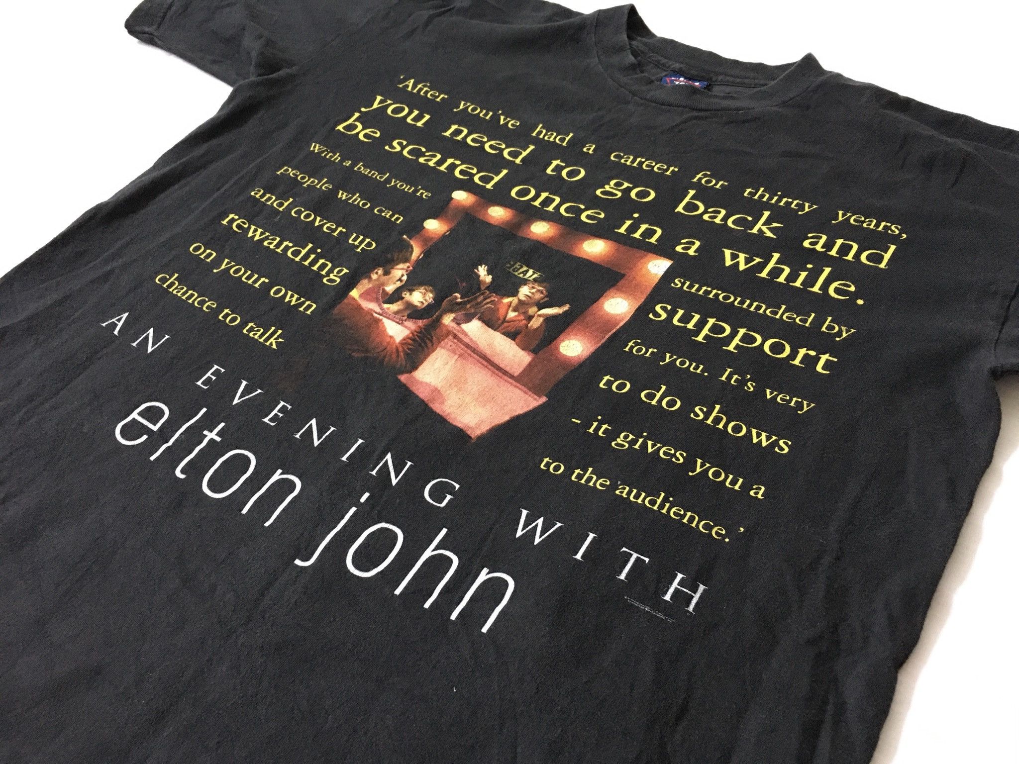 Band Tees Vintage 2000 An Evening With Elton John Concert Tour Tshirt Size US L / EU 52-54 / 3 - 6 Thumbnail