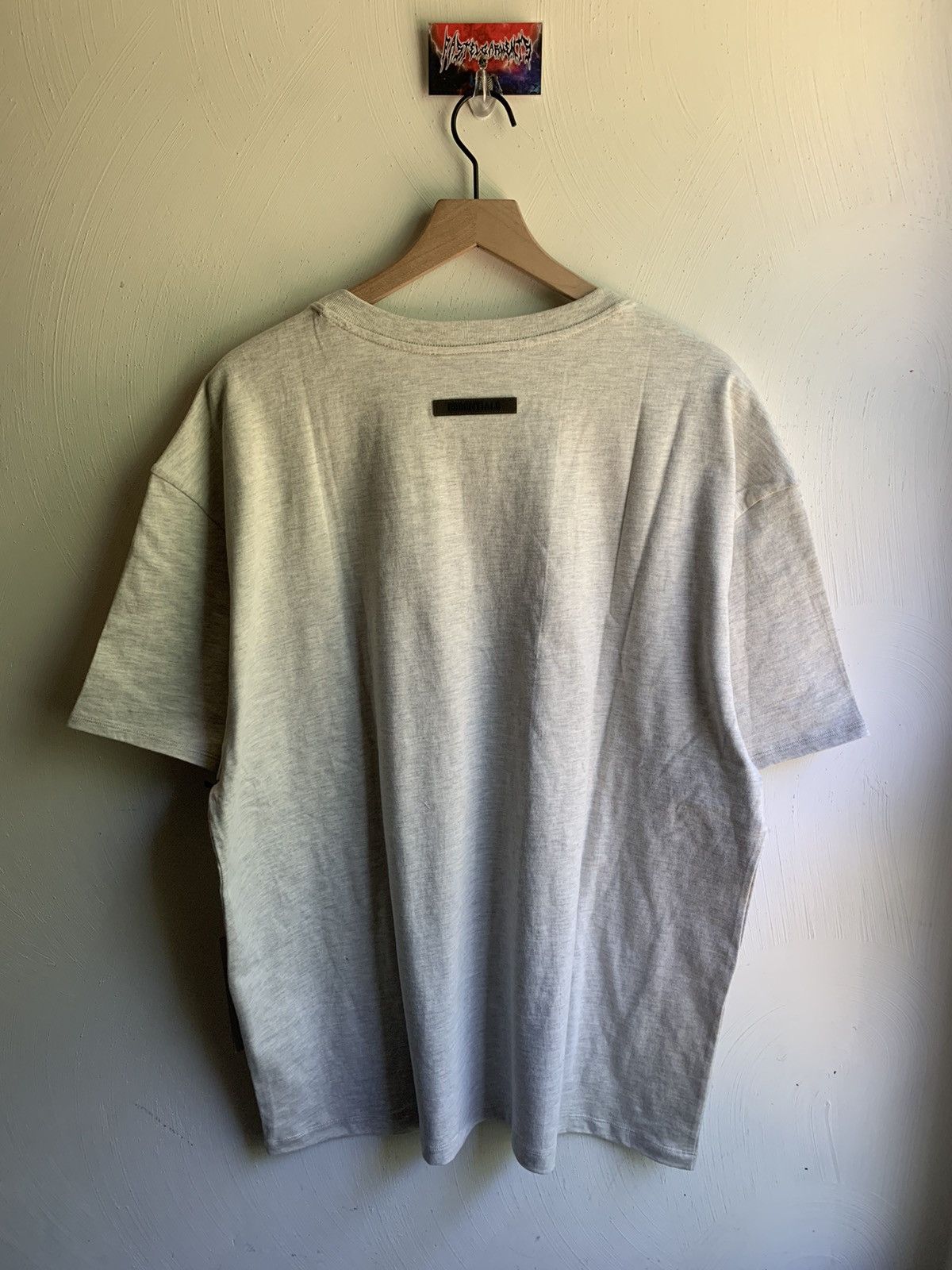Essentials Fear Of God Essentials FW21 Tee Light Heather Oatmeal Size US L / EU 52-54 / 3 - 6 Thumbnail