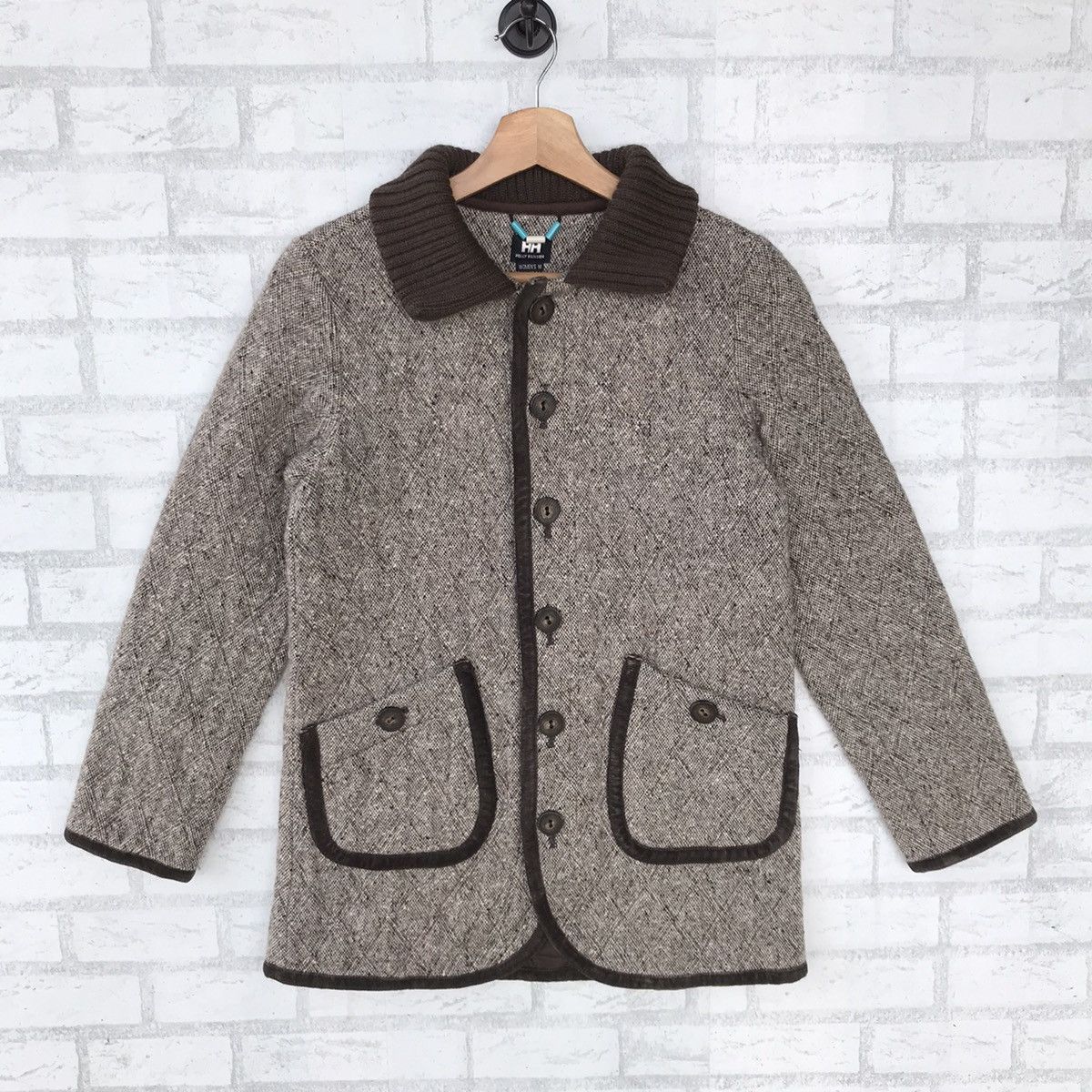 Helly Hansen × Japanese Brand × Vintage Helly Hansen Brown Quilted Jacket - Button-Up Ribbed Collar Size M / US 6-8 / IT 42-44 - 1 Thumbnail