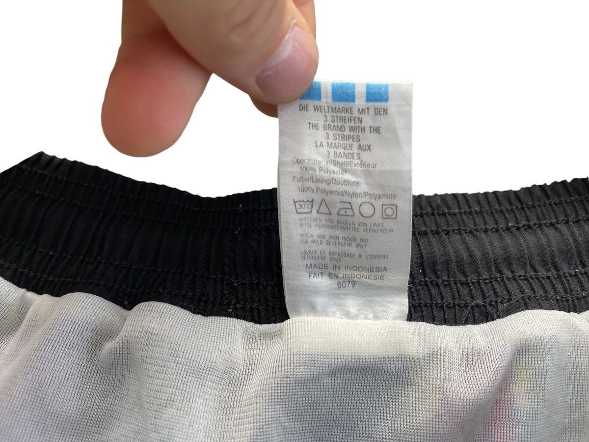 Vintage Y2K Adidas Vintage swim shorts rare retro Size US 33 - 6 Thumbnail