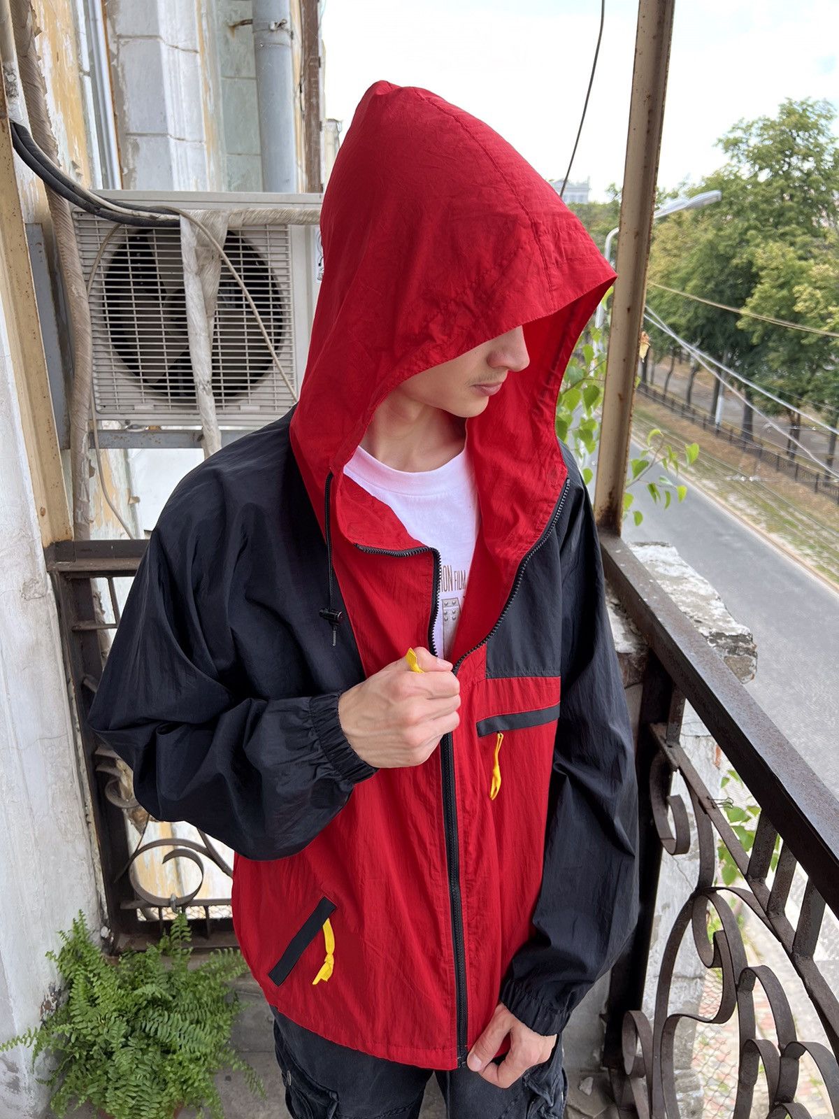 Ferrari × Vintage VINTAGE 90S Marlboro LIGHT RACING ANORAK JACKET Size US L / EU 52-54 / 3 - 5 Thumbnail