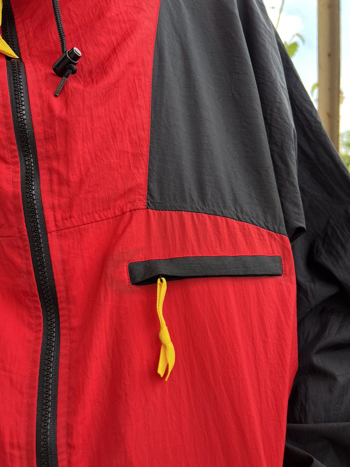 Ferrari × Vintage VINTAGE 90S Marlboro LIGHT RACING ANORAK JACKET Size US L / EU 52-54 / 3 - 10 Thumbnail