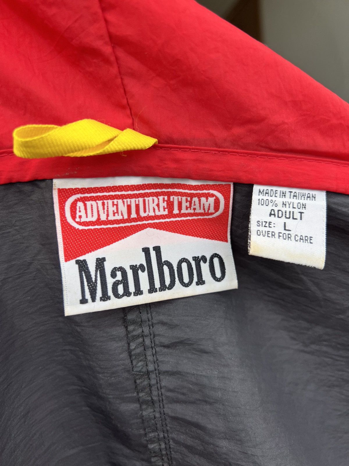 Ferrari × Vintage VINTAGE 90S Marlboro LIGHT RACING ANORAK JACKET Size US L / EU 52-54 / 3 - 3 Thumbnail