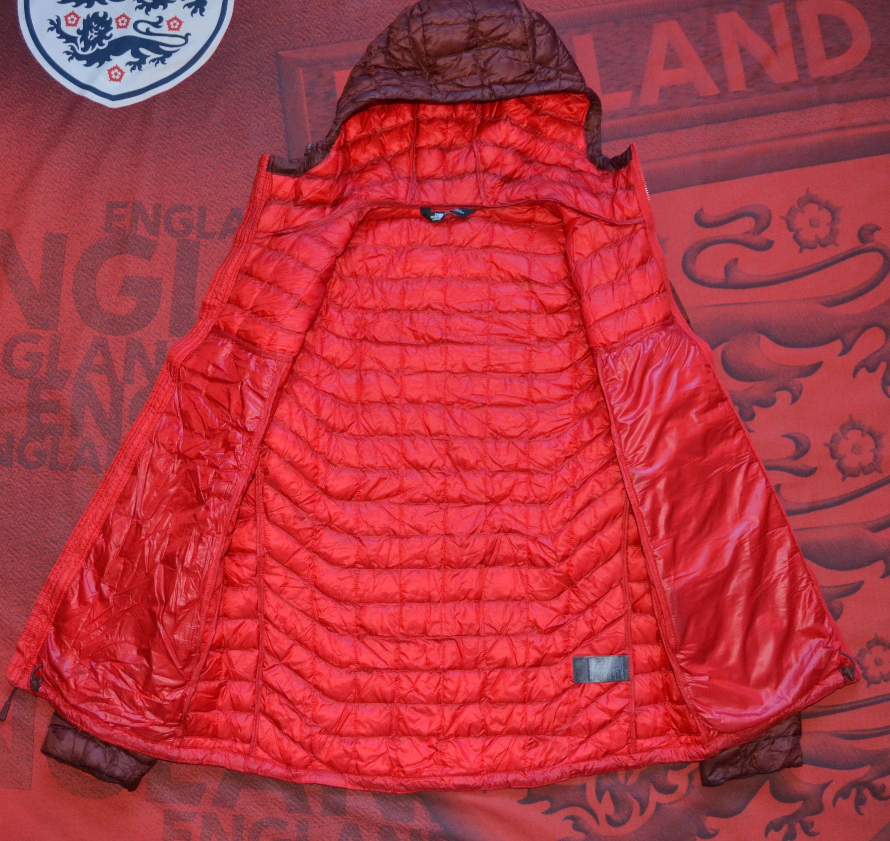 The North Face The North Face Thermoball Men's Hooded Jacket Red Outdoor Size US M / EU 48-50 / 2 - 7 Thumbnail