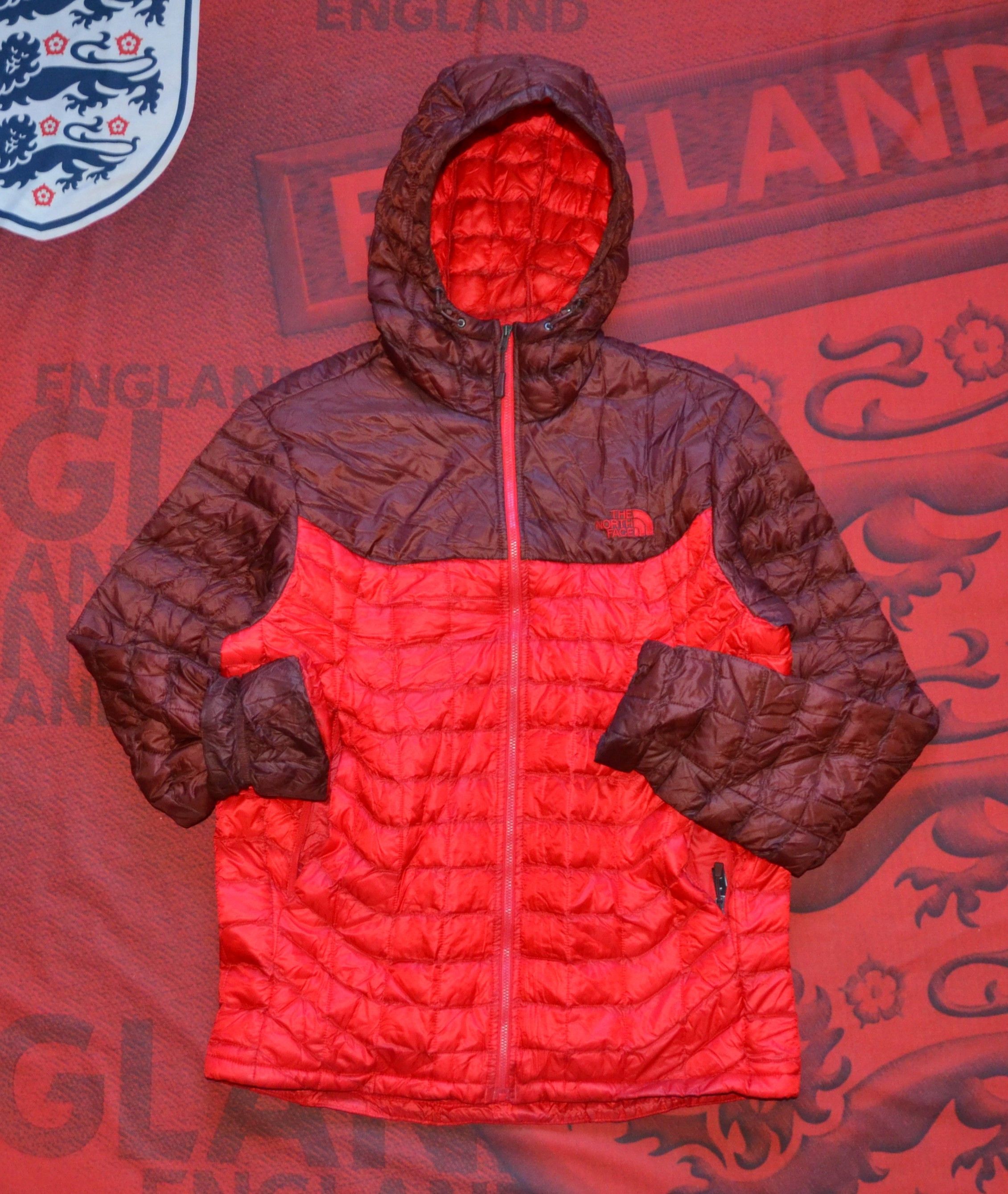The North Face The North Face Thermoball Men's Hooded Jacket Red Outdoor Size US M / EU 48-50 / 2 - 24 Thumbnail