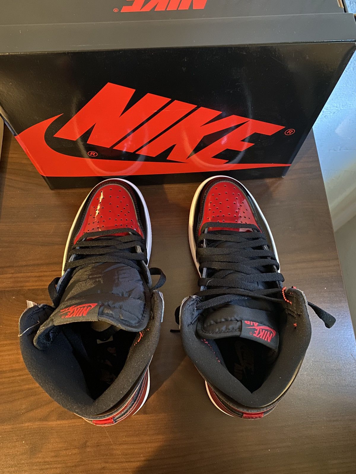 Jordan Brand Jordan 1 Retro High OG Patent Bred Size US 9 / EU 42 - 5 Thumbnail