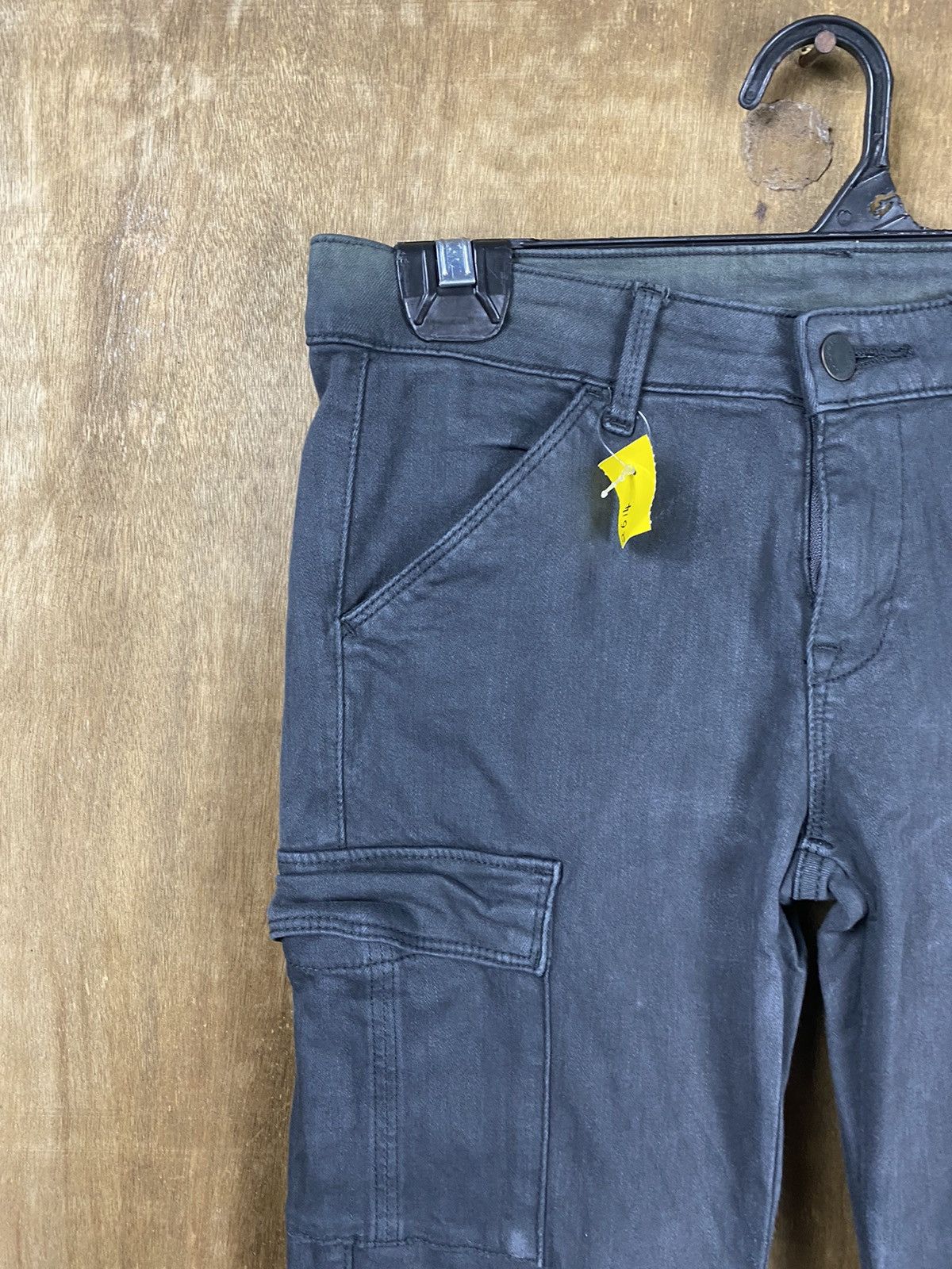 Uniqlo DLL Uniqlo multipocket tactical faded Cargo Pants #2614 Size US 26 / EU 42 - 4 Thumbnail