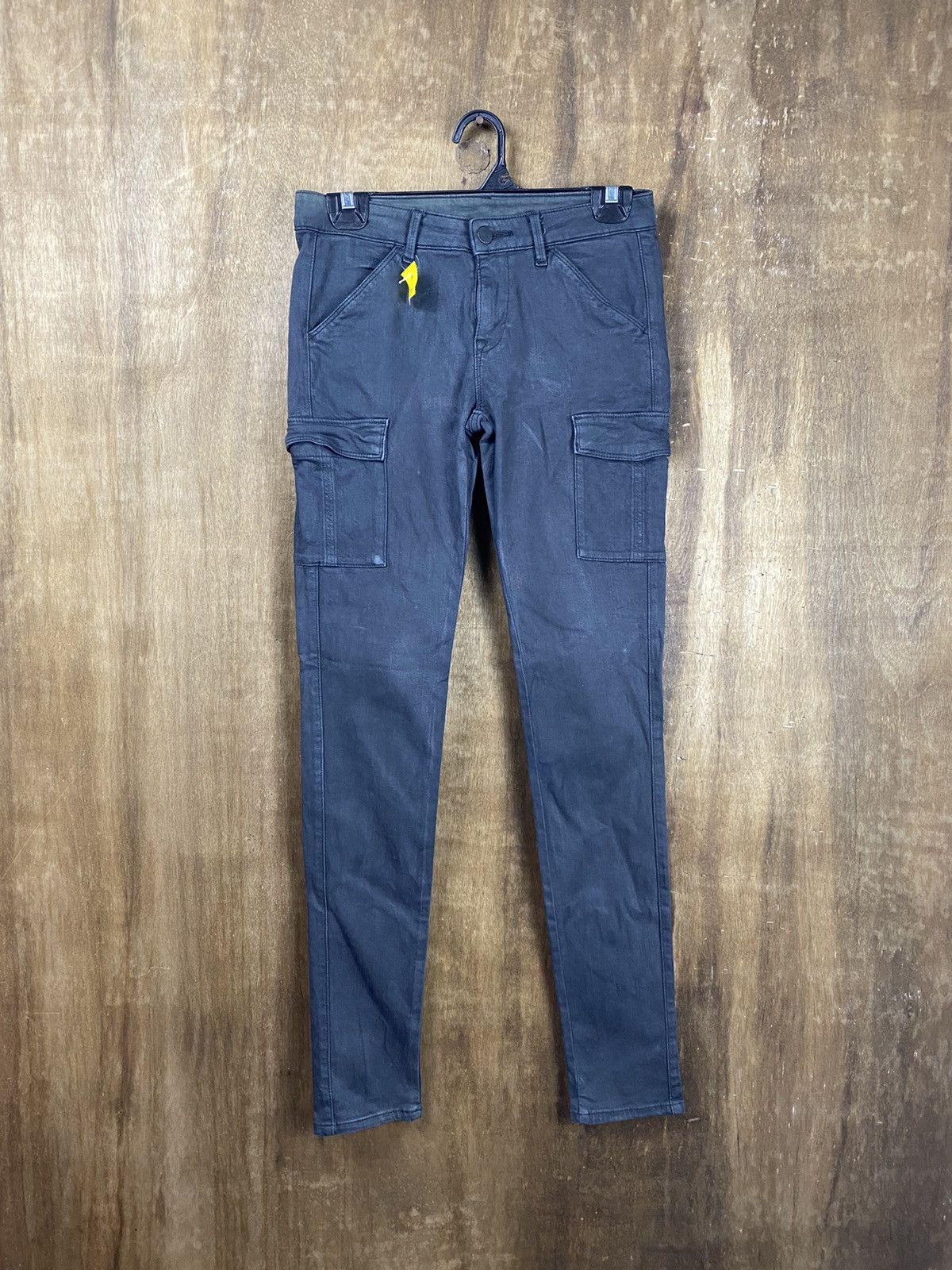 Uniqlo DLL Uniqlo multipocket tactical faded Cargo Pants #2614 Size US 26 / EU 42 - 1 Thumbnail