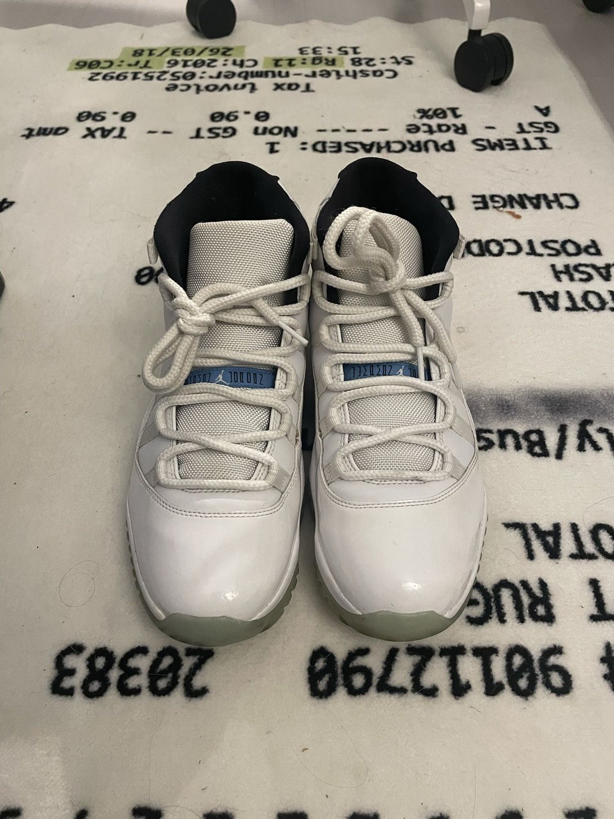 Jordan Brand Air Jordan 11 Retro 2014 Legend Blue 2014 Size US 10.5 / EU 43-44 - 1 Thumbnail
