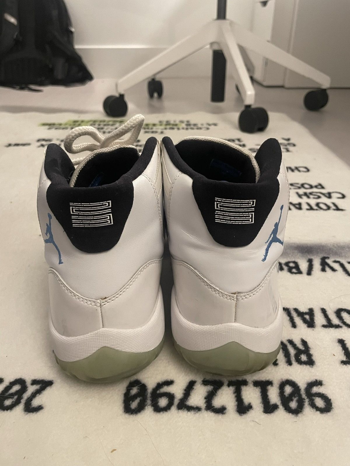 Jordan Brand Air Jordan 11 Retro 2014 Legend Blue 2014 Size US 10.5 / EU 43-44 - 5 Thumbnail
