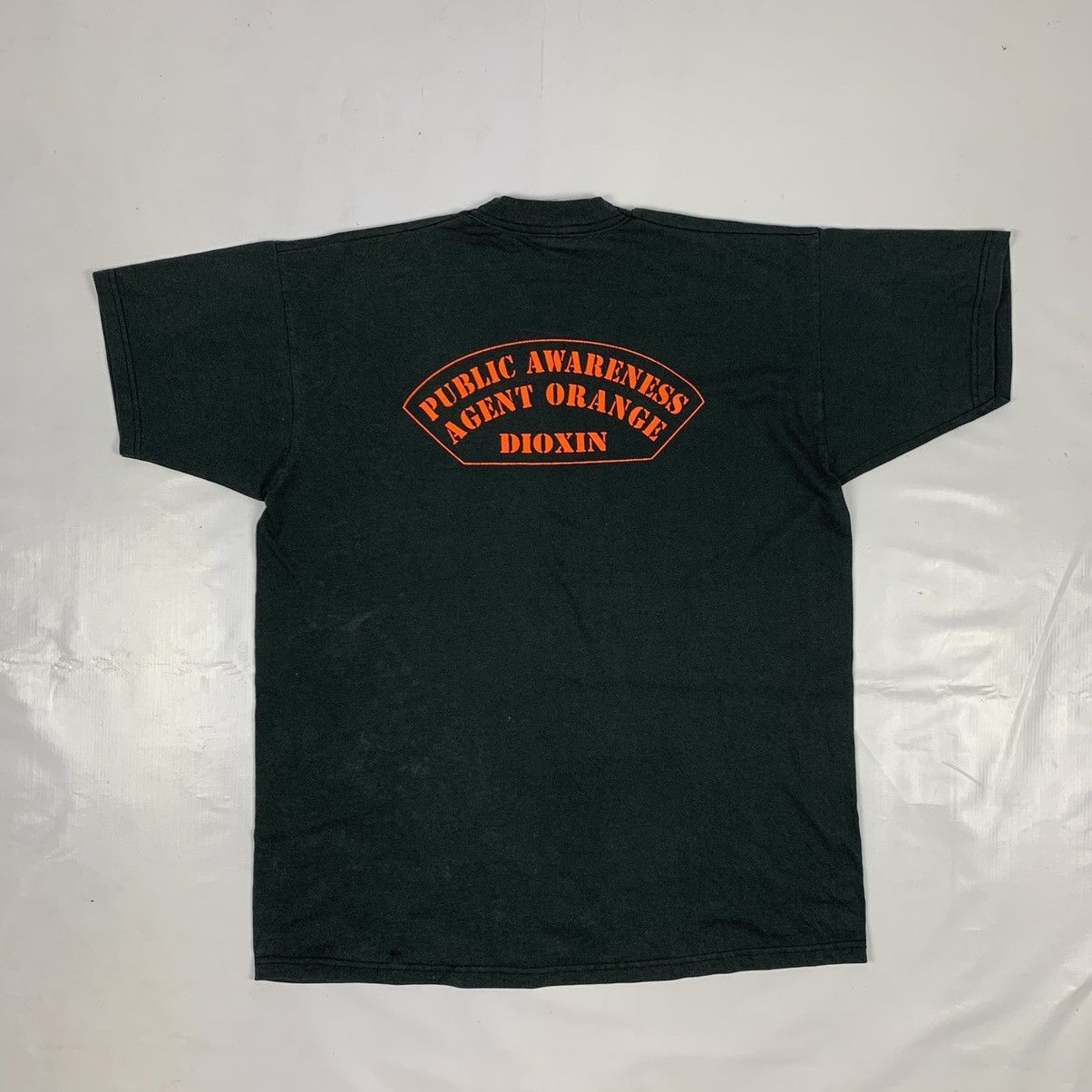 Vintage Vintage Vietnam Agent Orange U.S Military Shirt Size US XL / EU 56 / 4 - 8 Thumbnail