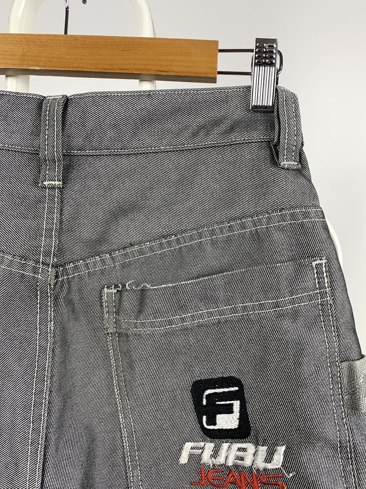 Fubu Vintage Fubu Cargo Grey Shorts Rap Style Size US 28 / EU 44 - 14 Thumbnail