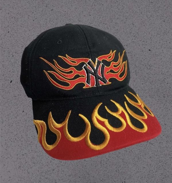 Vintage New York Yankees Bootleg Fire Flames Hat 