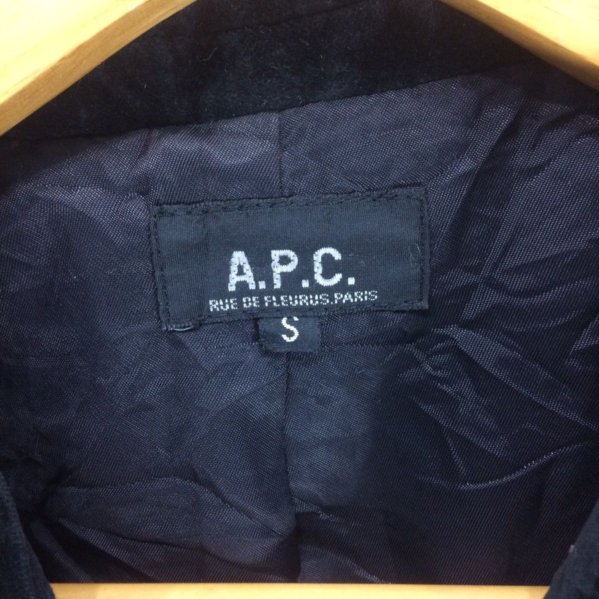 A.P.C. × Designer × Velvet Apc velvet jacket Size US XS / EU 42 / 0 - 2 Thumbnail