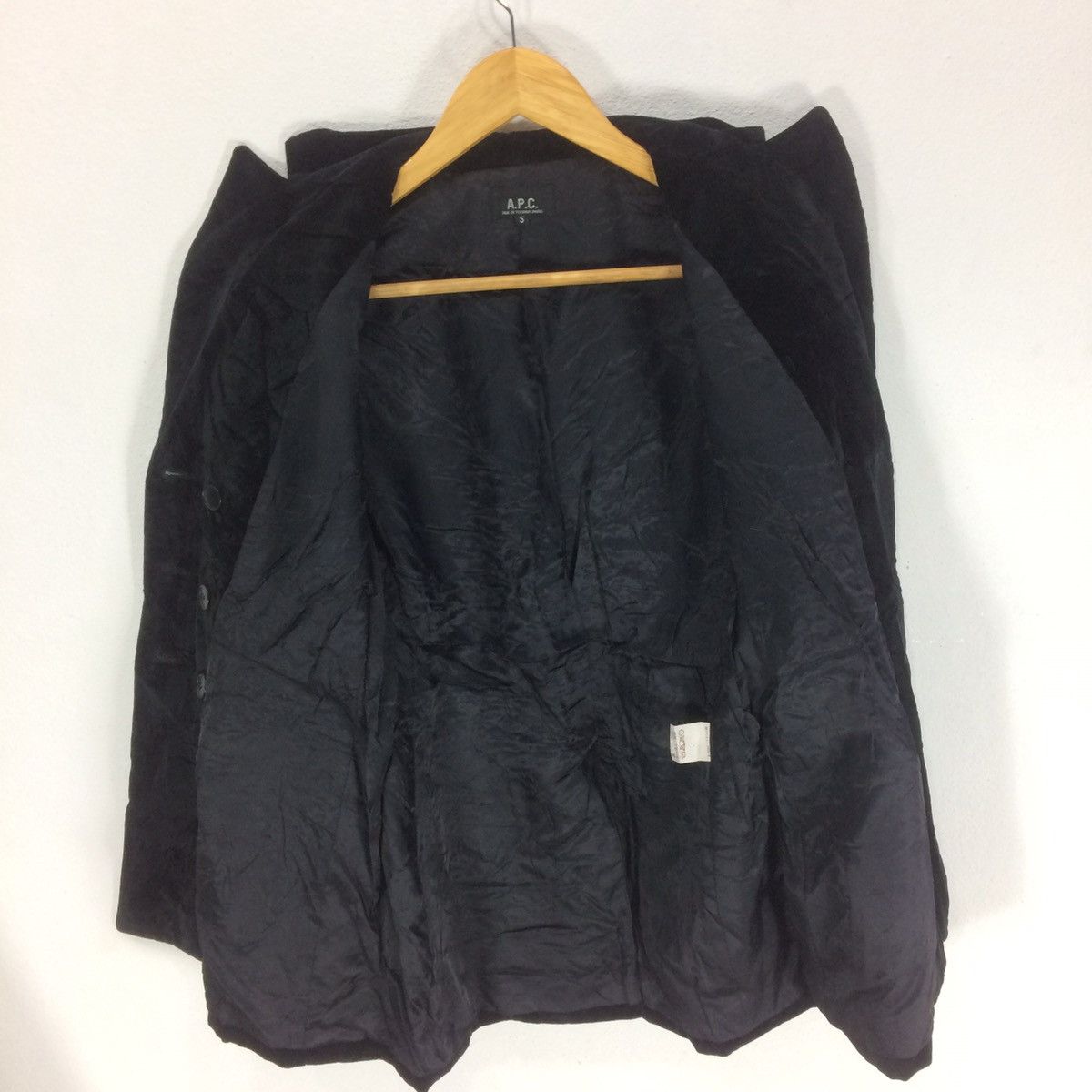 A.P.C. × Designer × Velvet Apc velvet jacket Size US XS / EU 42 / 0 - 7 Thumbnail