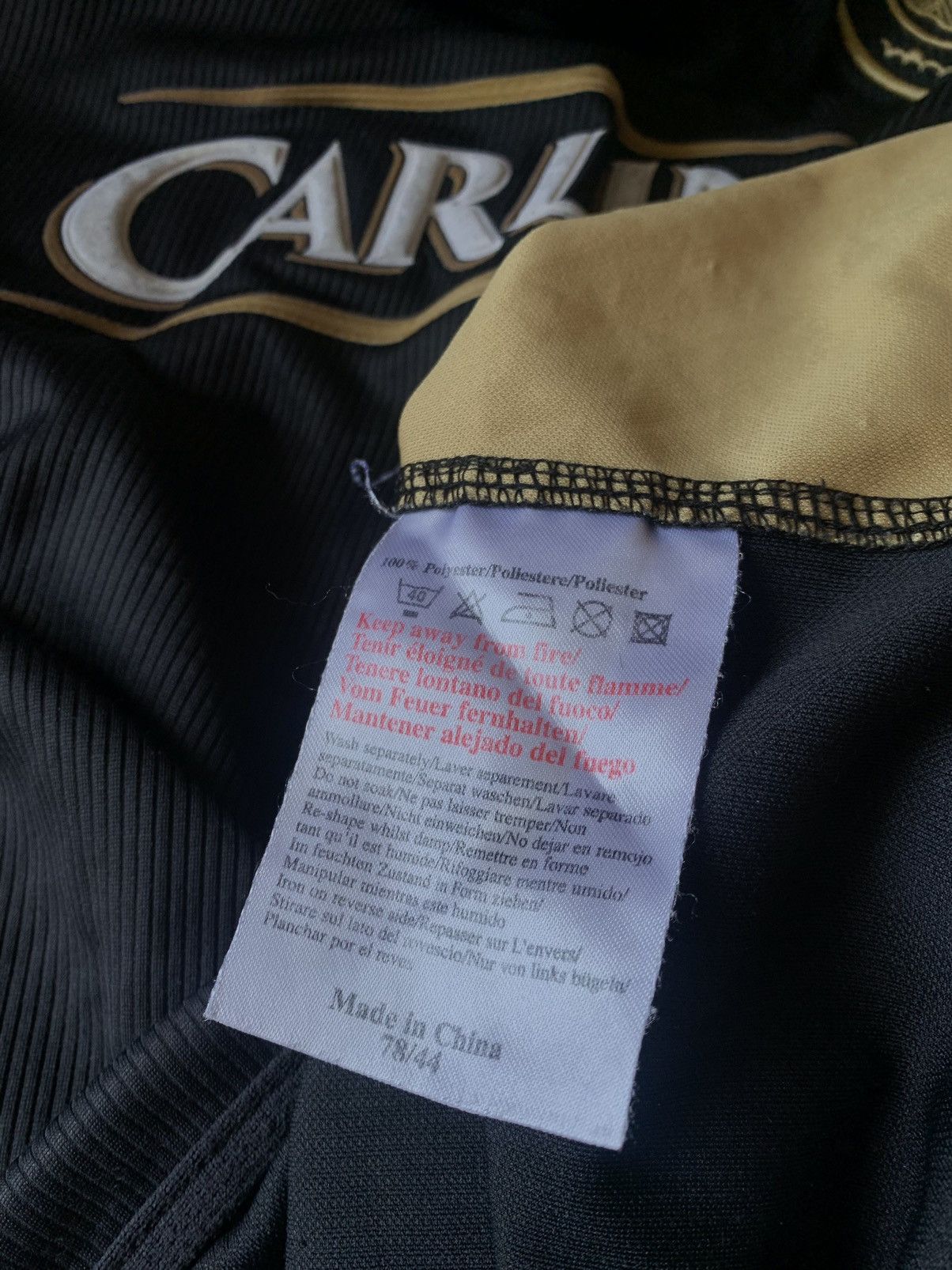 Umbro × Vintage 2003 Umbro Celtic vintage black/gold soccer jersey Size US XL / EU 56 / 4 - 9 Thumbnail