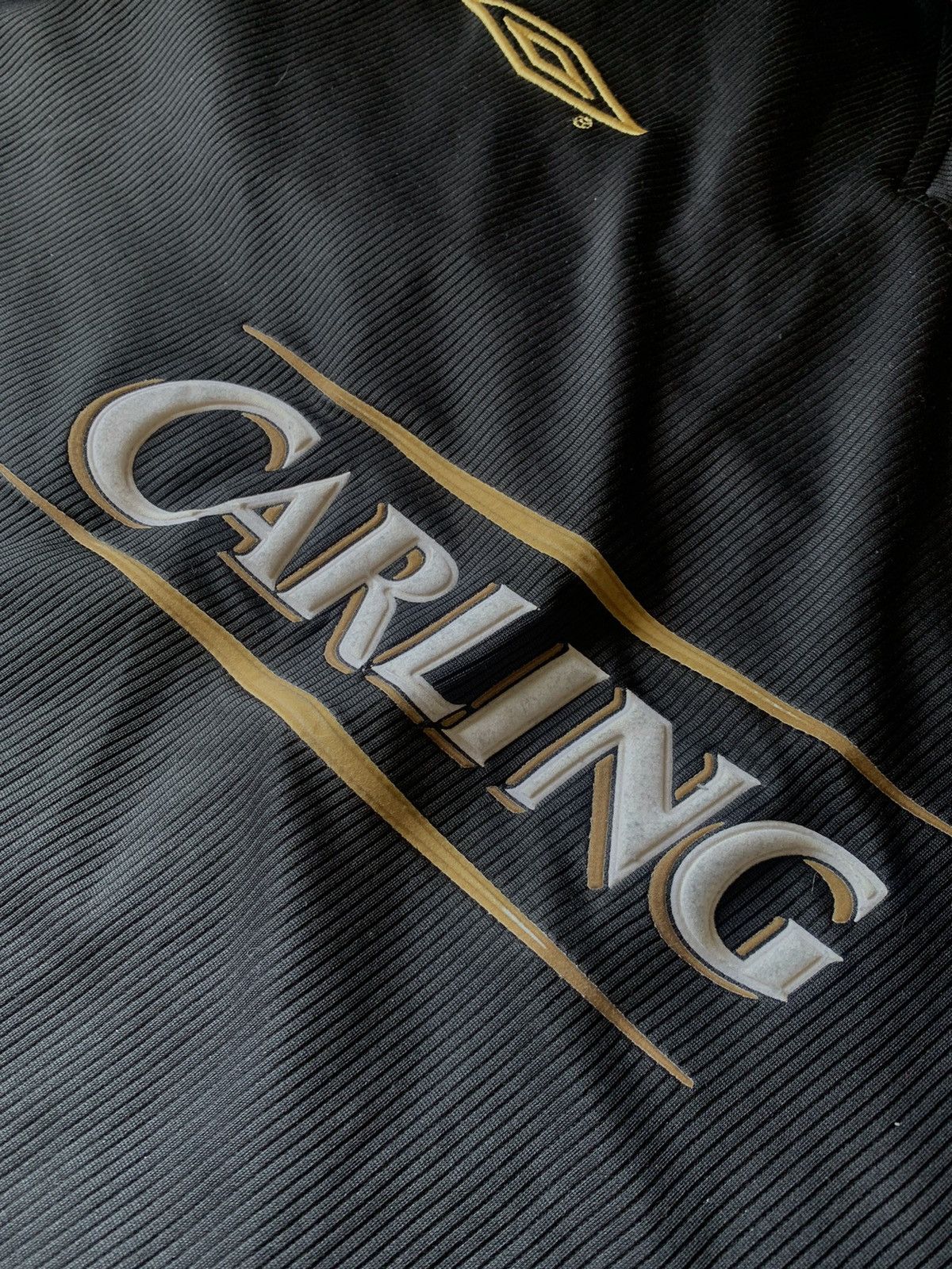 Umbro × Vintage 2003 Umbro Celtic vintage black/gold soccer jersey Size US XL / EU 56 / 4 - 4 Thumbnail