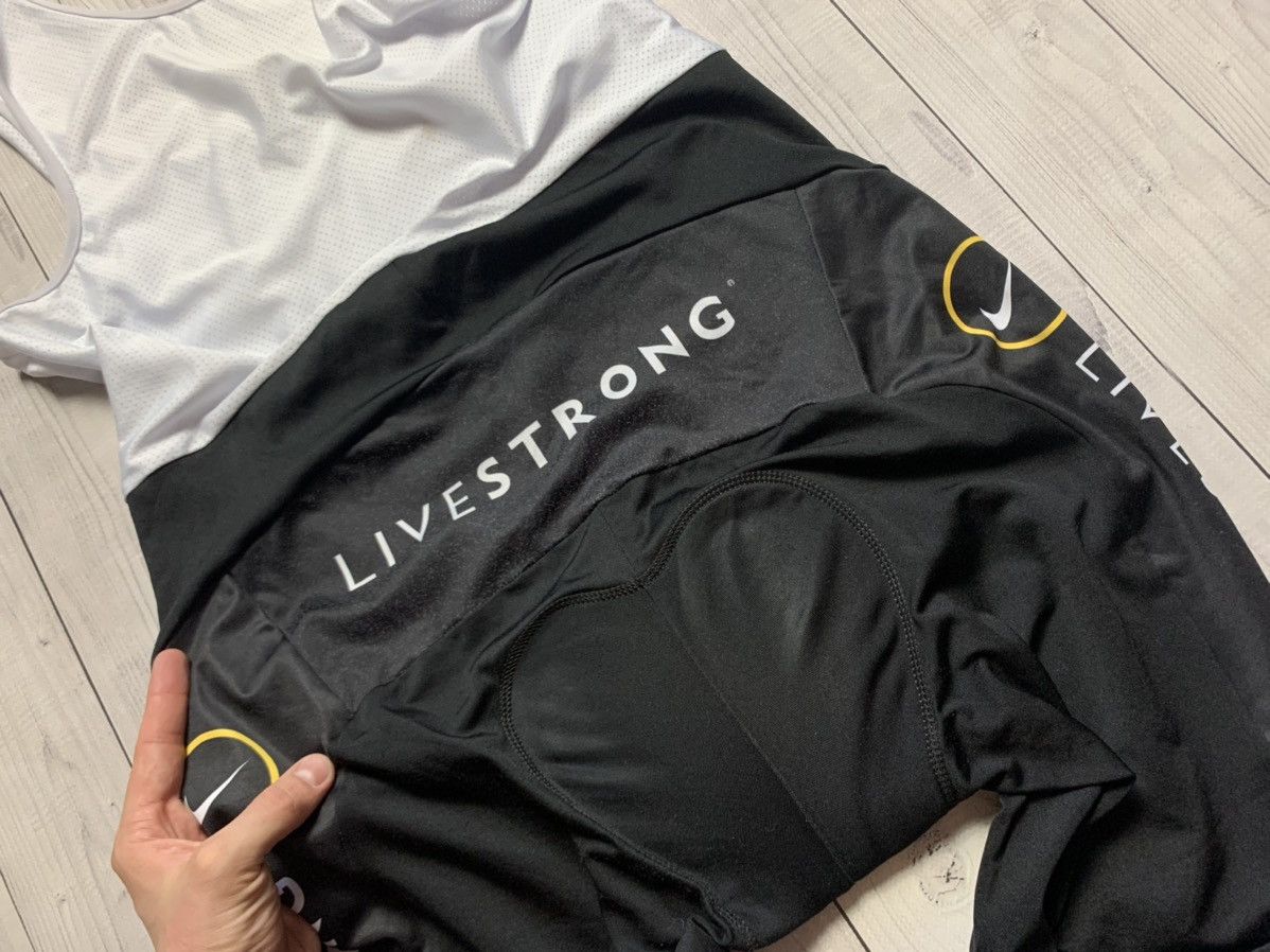 Vintage Vintage Cycling Nike Live strong jersey suit size L rare Size US 36 / EU 52 - 7 Thumbnail