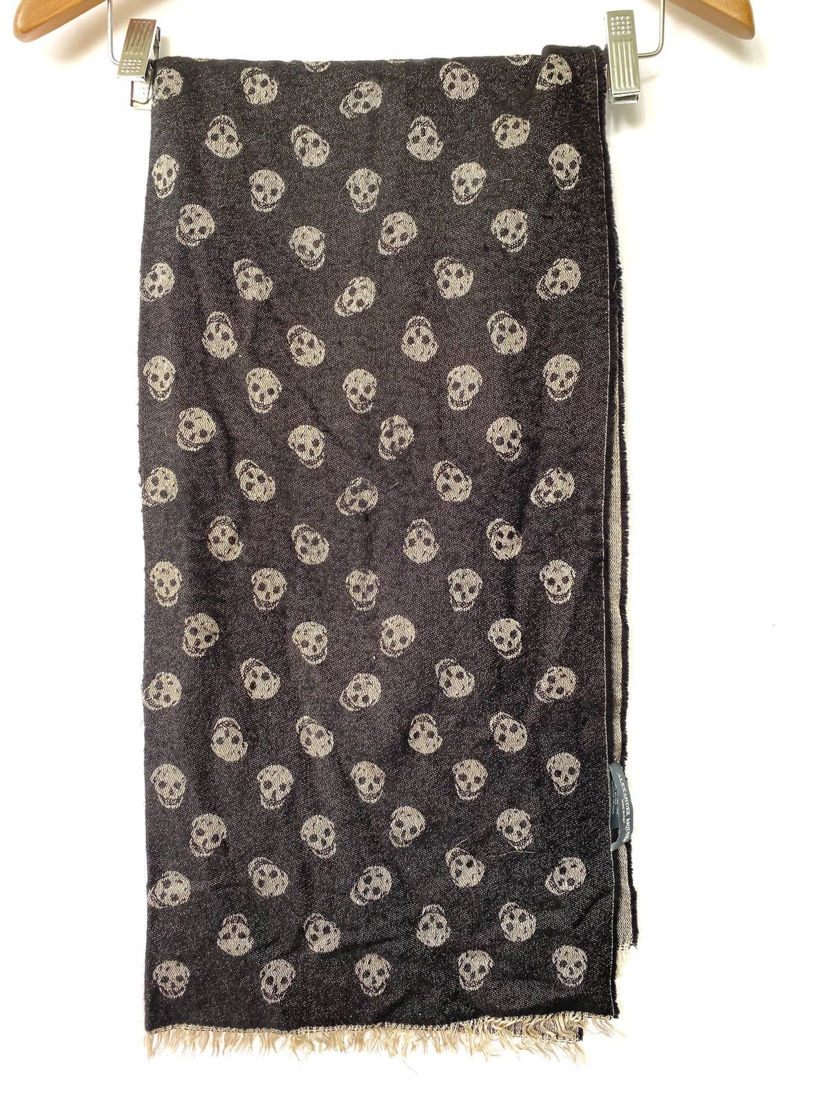 Alexander McQueen Alexander McQueen Black Wool scarf skull fullprint Size ONE SIZE - 1 Thumbnail