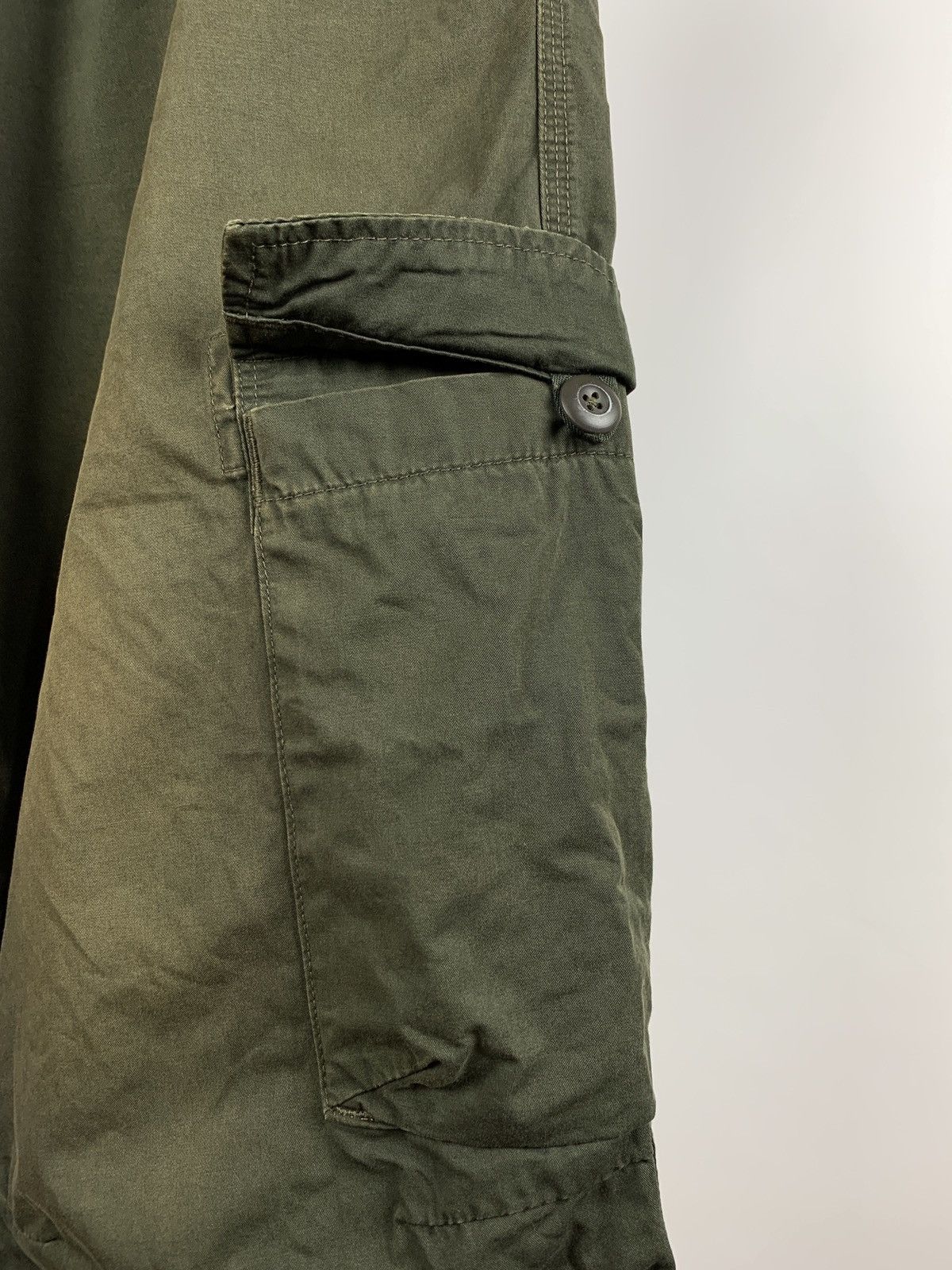 Carhartt Vintage Carhartt Faded Khaki Cargo Thrift Pants Travis Style Size US 36 / EU 52 - 17 Thumbnail