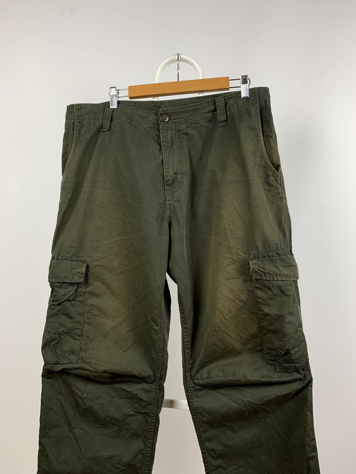 Carhartt Vintage Carhartt Faded Khaki Cargo Thrift Pants Travis Style Size US 36 / EU 52 - 8 Thumbnail