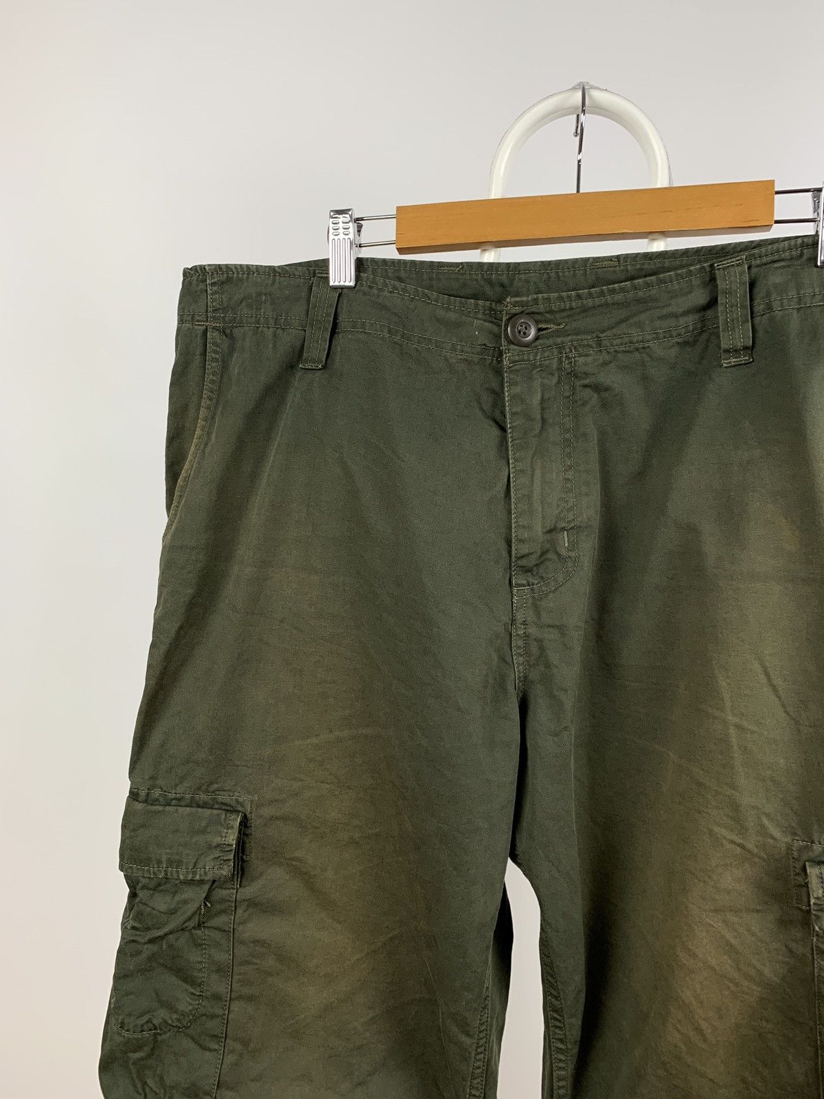 Carhartt Vintage Carhartt Faded Khaki Cargo Thrift Pants Travis Style Size US 36 / EU 52 - 10 Thumbnail