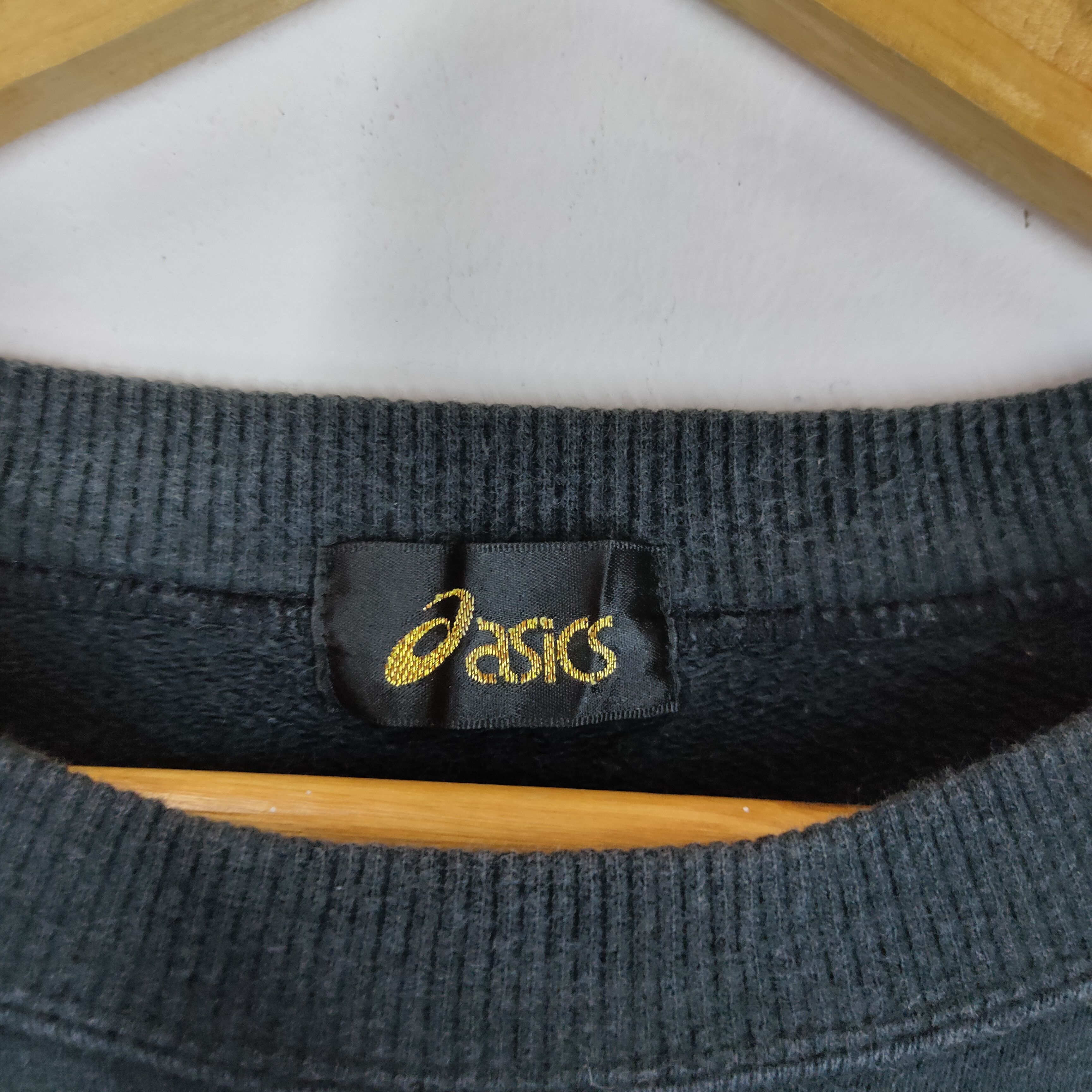 Asics ASICS JAPAN Embroidery logo L Size Crewneck Sweatshirt Size US L / EU 52-54 / 3 - 3 Thumbnail