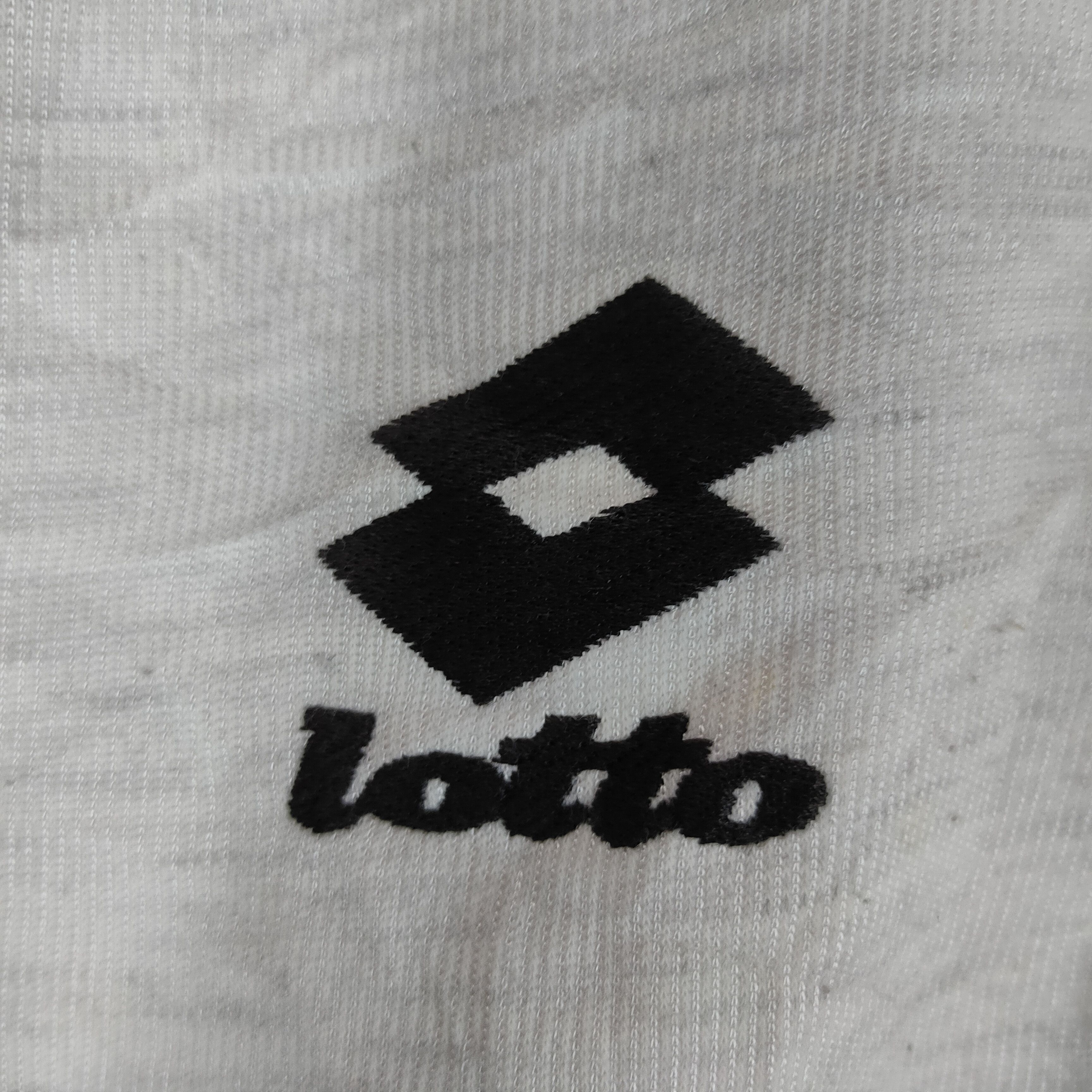 Lotto Sport Vintage LOTTO SIDE TAPE Embroidery Logo L Size Sweatshirt Size US L / EU 52-54 / 3 - 4 Thumbnail