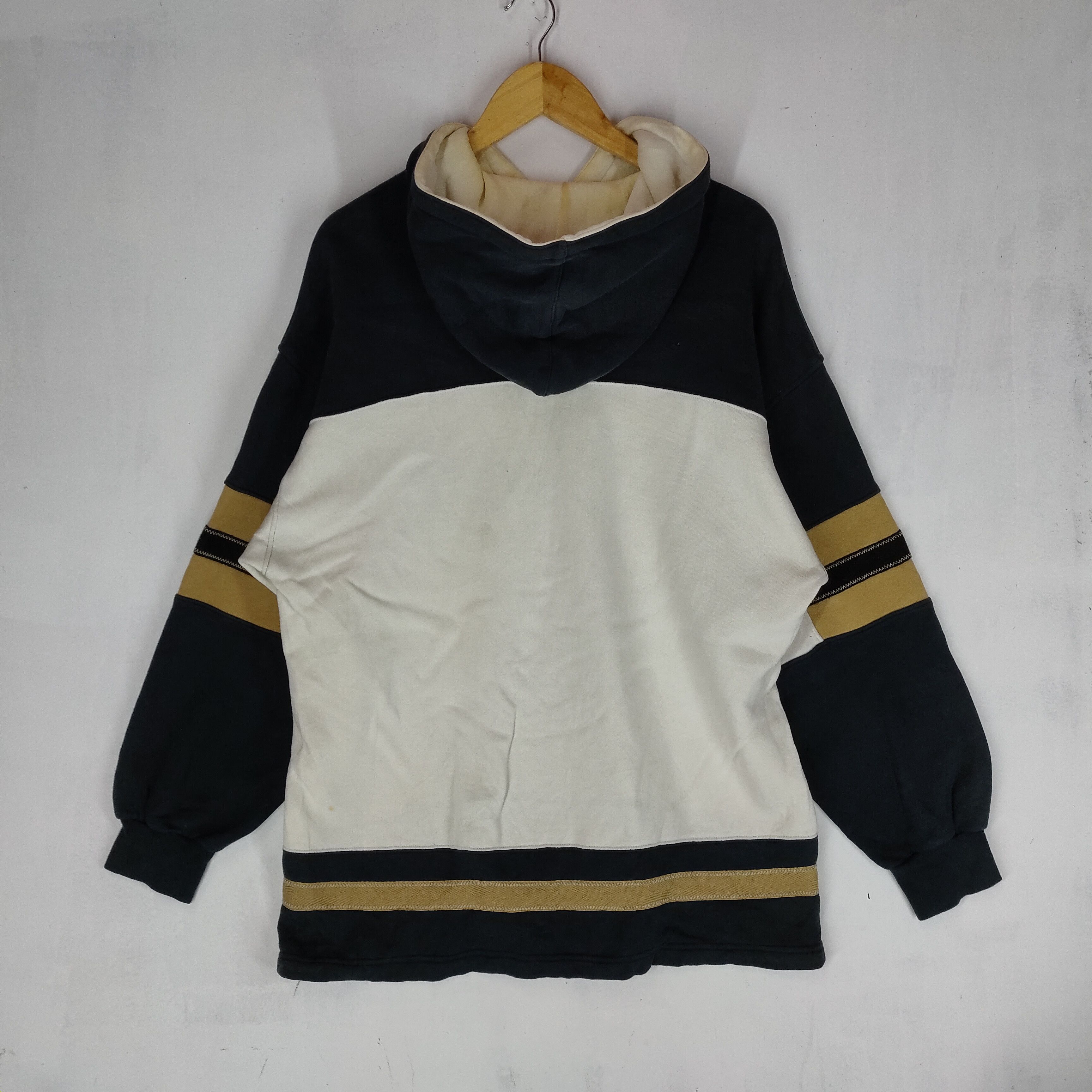 Wilson VINTAGE WILSON Embroidery Spellout Chicago Usa Hoodie Size US L / EU 52-54 / 3 - 7 Thumbnail