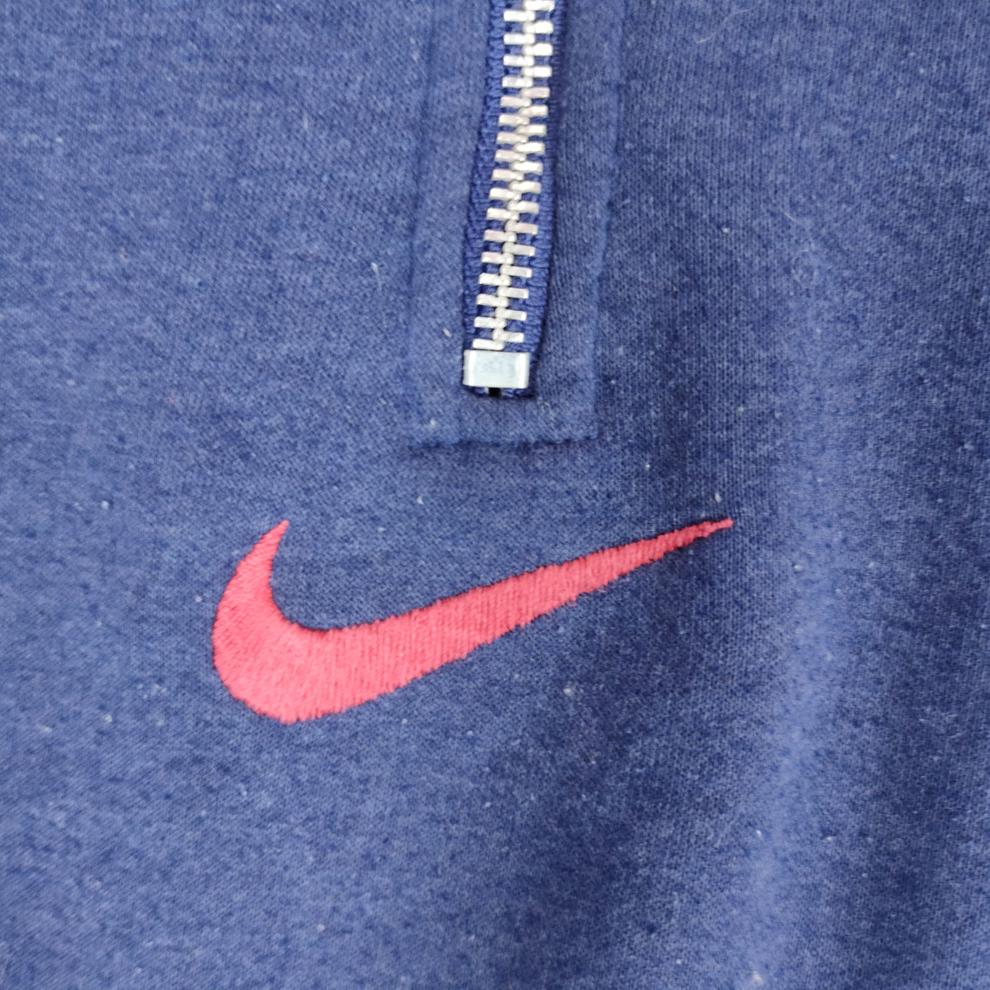 Nike VINTAGE NIKE 90s Center Swoosh Embroidery Sweatshirt Size US L / EU 52-54 / 3 - 2 Thumbnail