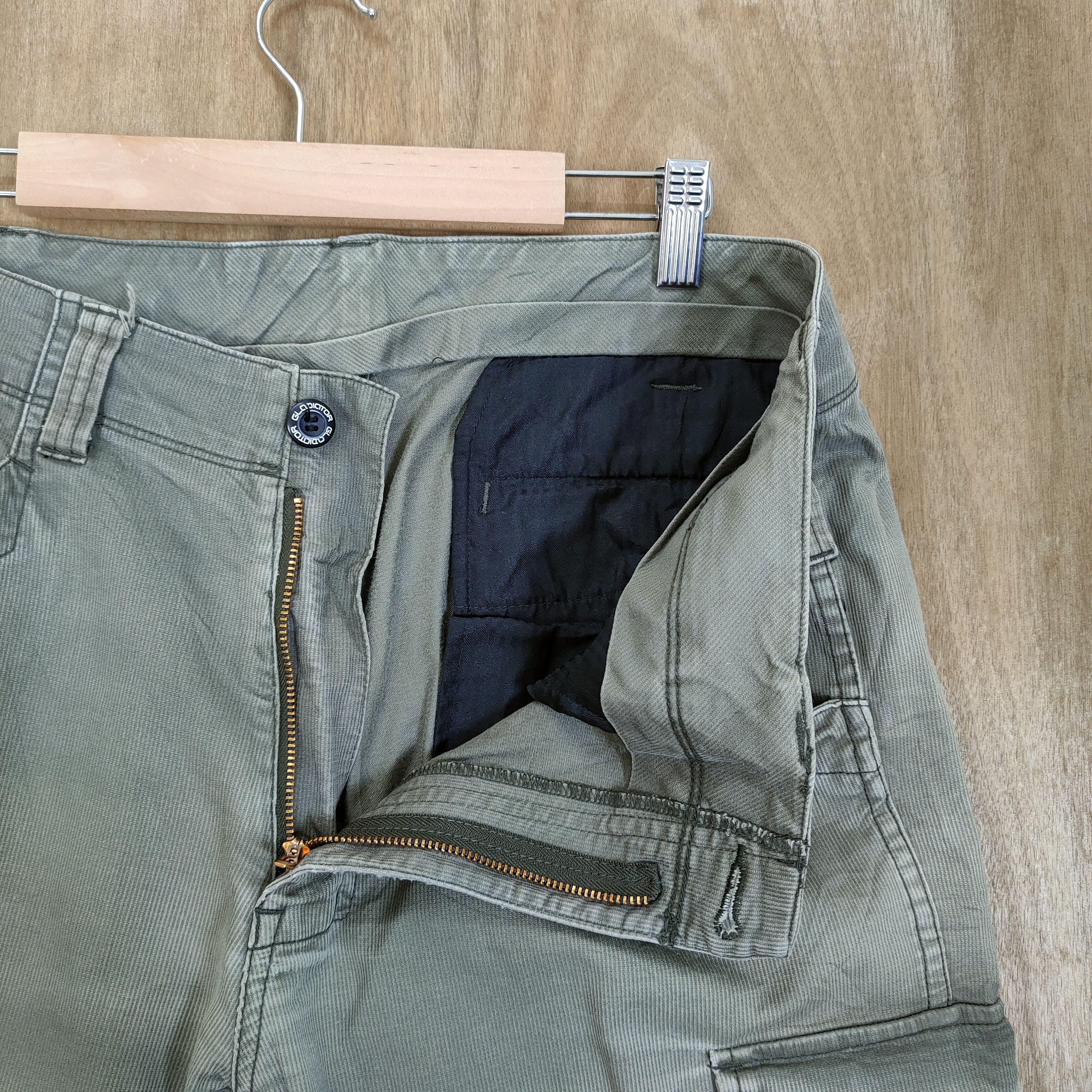Japanese Brand VINTAGE JAPANESE FADED CARGO PANTS Size US 34 / EU 50 - 12 Thumbnail