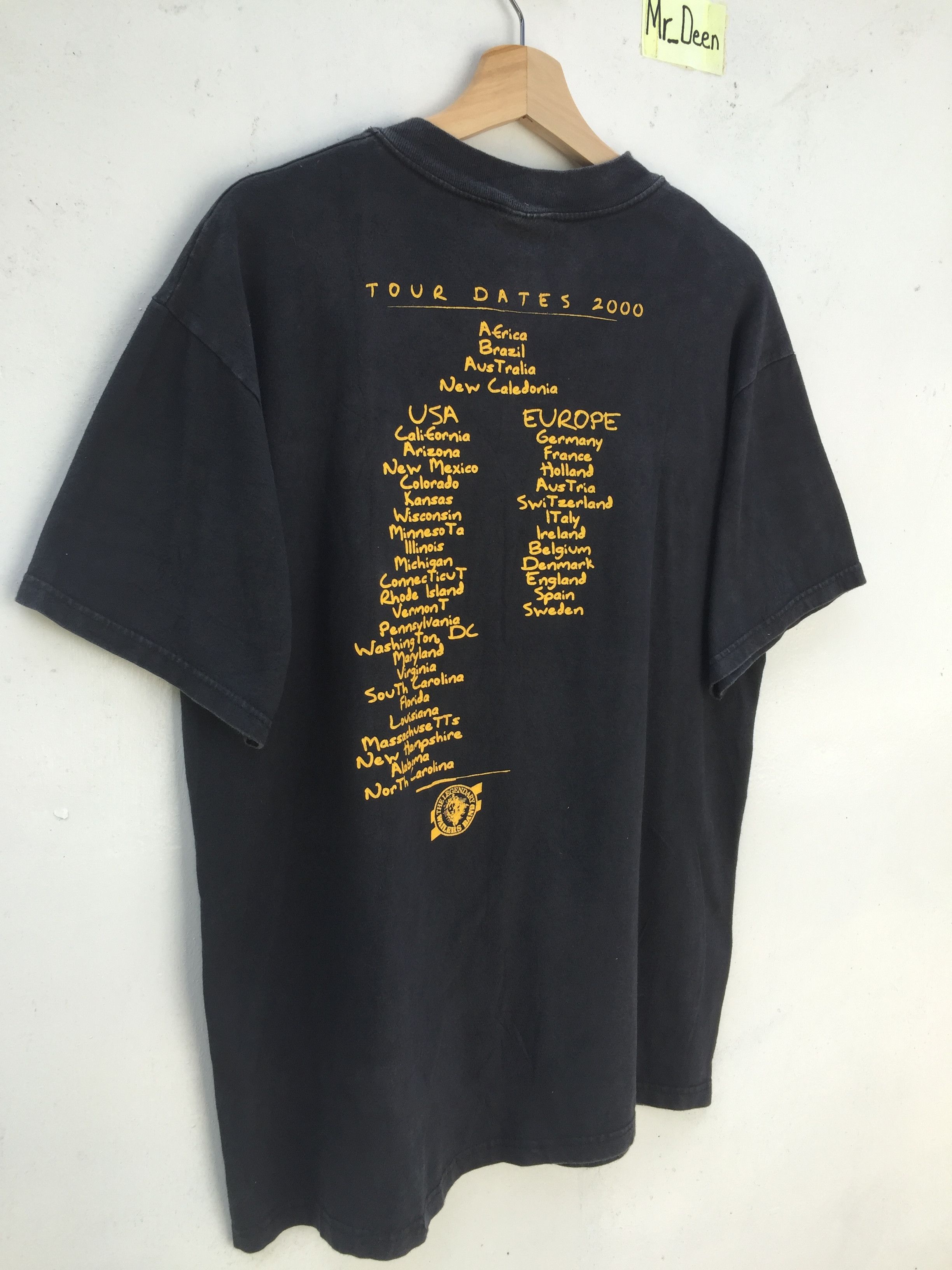 Band Tees Vintage 2000s THE WAILERS BAND Reggae Shirt Size L Size US L / EU 52-54 / 3 - 10 Thumbnail