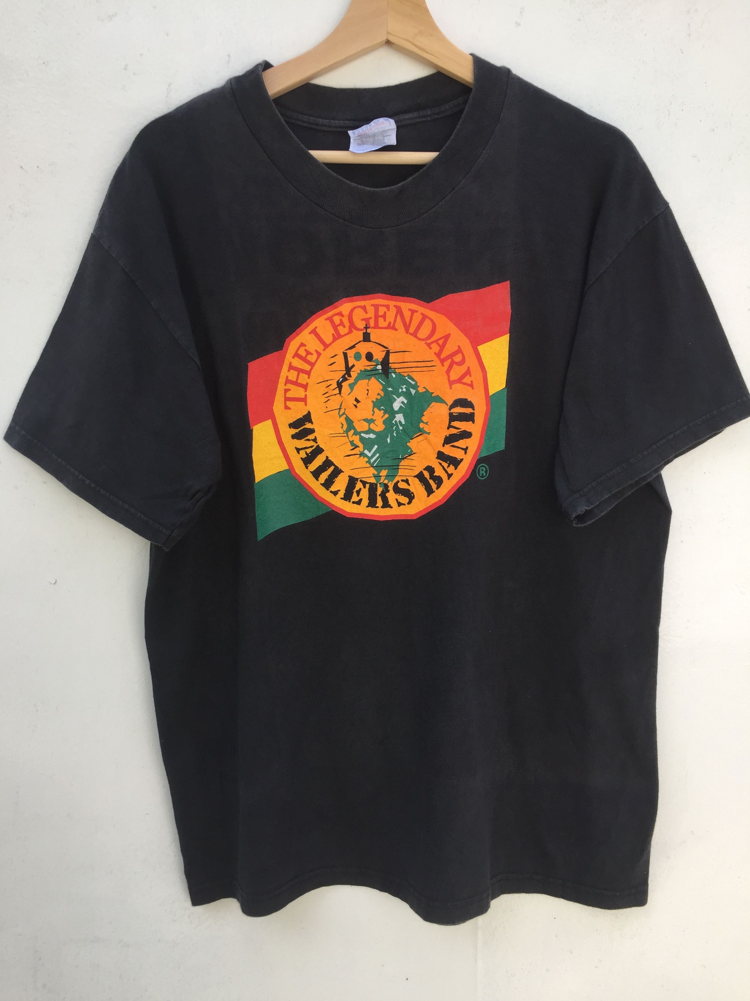 Band Tees Vintage 2000s THE WAILERS BAND Reggae Shirt Size L Size US L / EU 52-54 / 3 - 4 Thumbnail