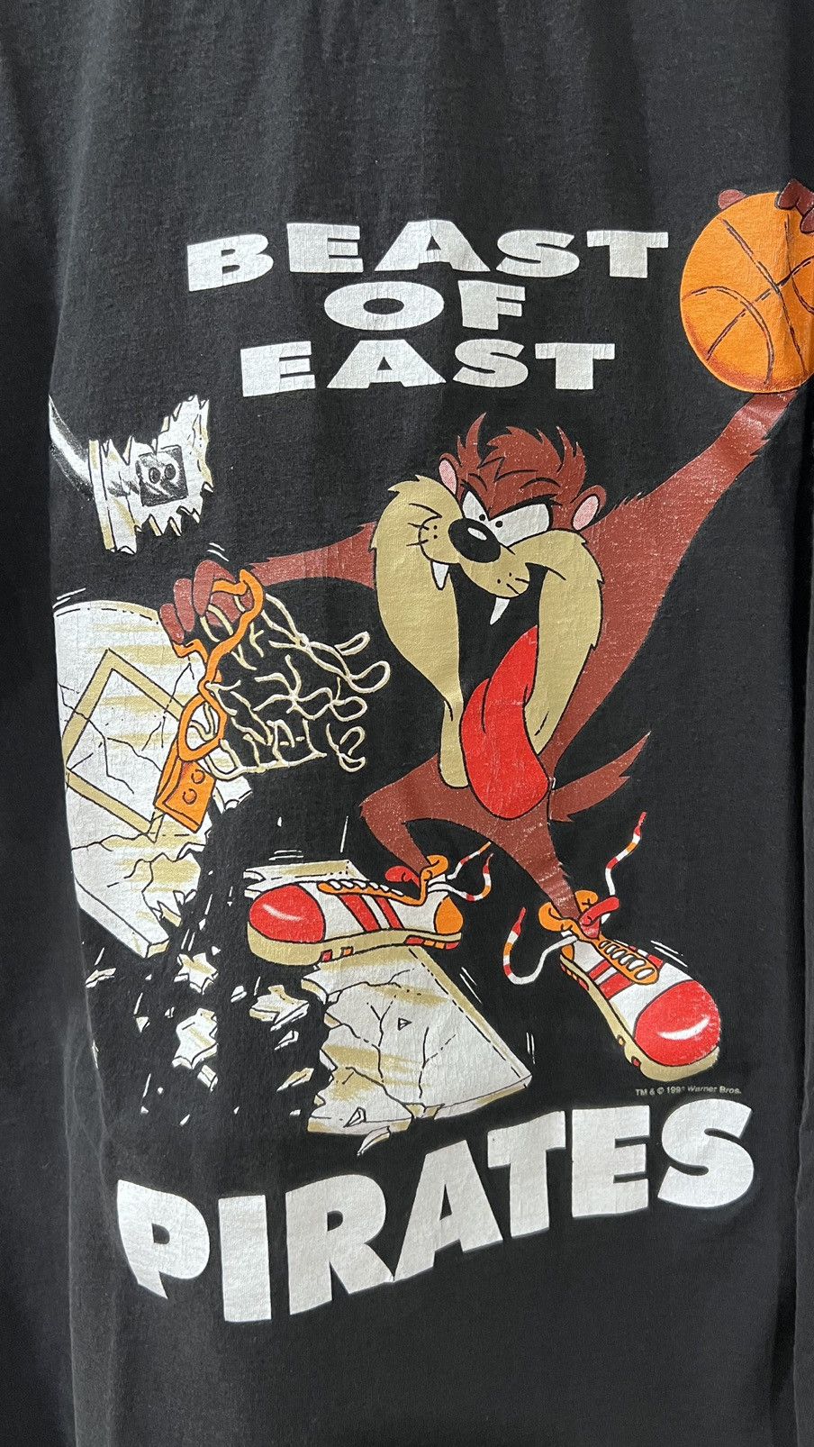Vintage × Warner Bros 1993 Taz Devil Beast of East Pirates Size XL Size US XL / EU 56 / 4 - 2 Thumbnail