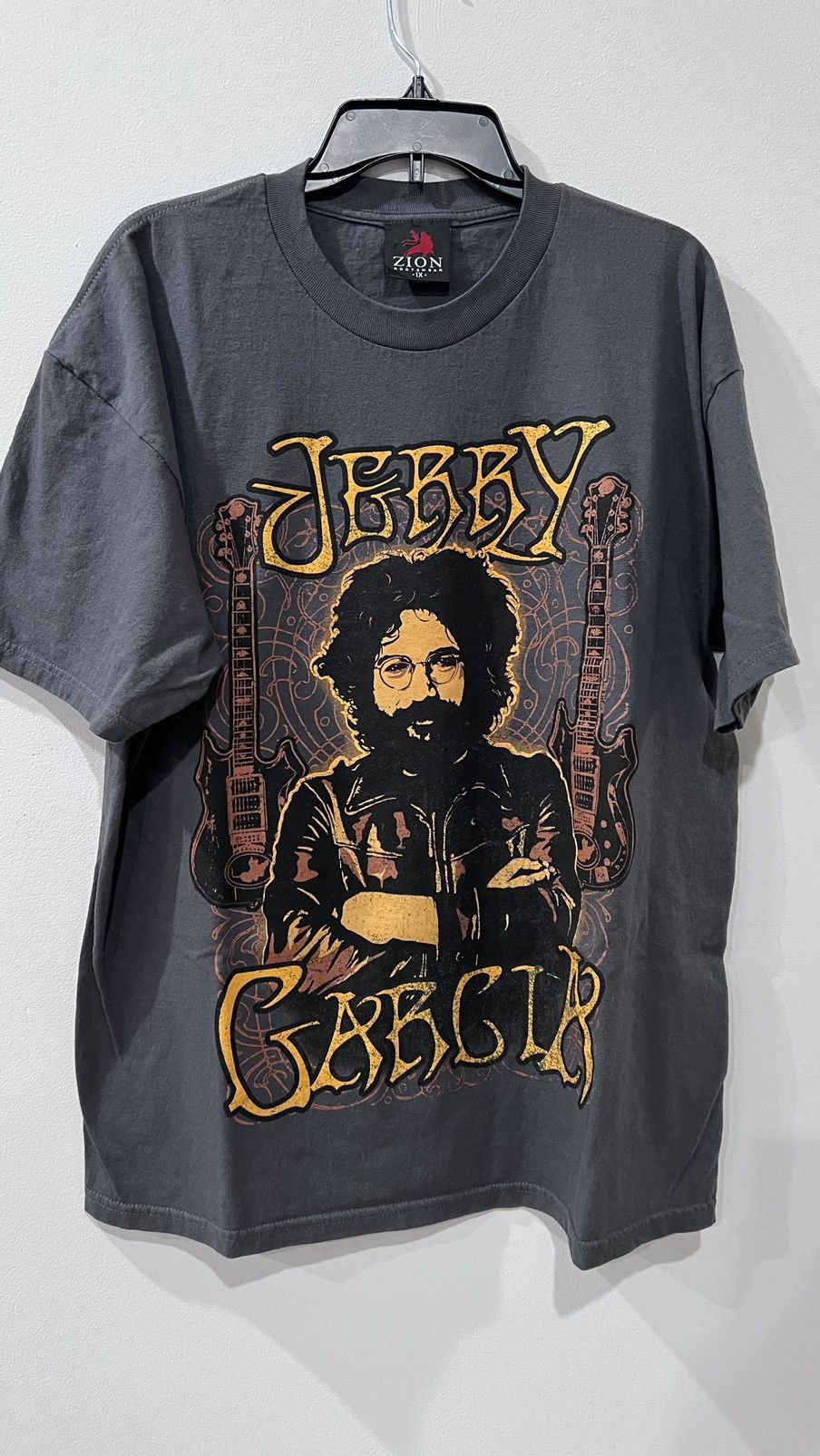 Band Tees Jerry Garcia TShirt size XL Size US XL / EU 56 / 4 - 1 Thumbnail