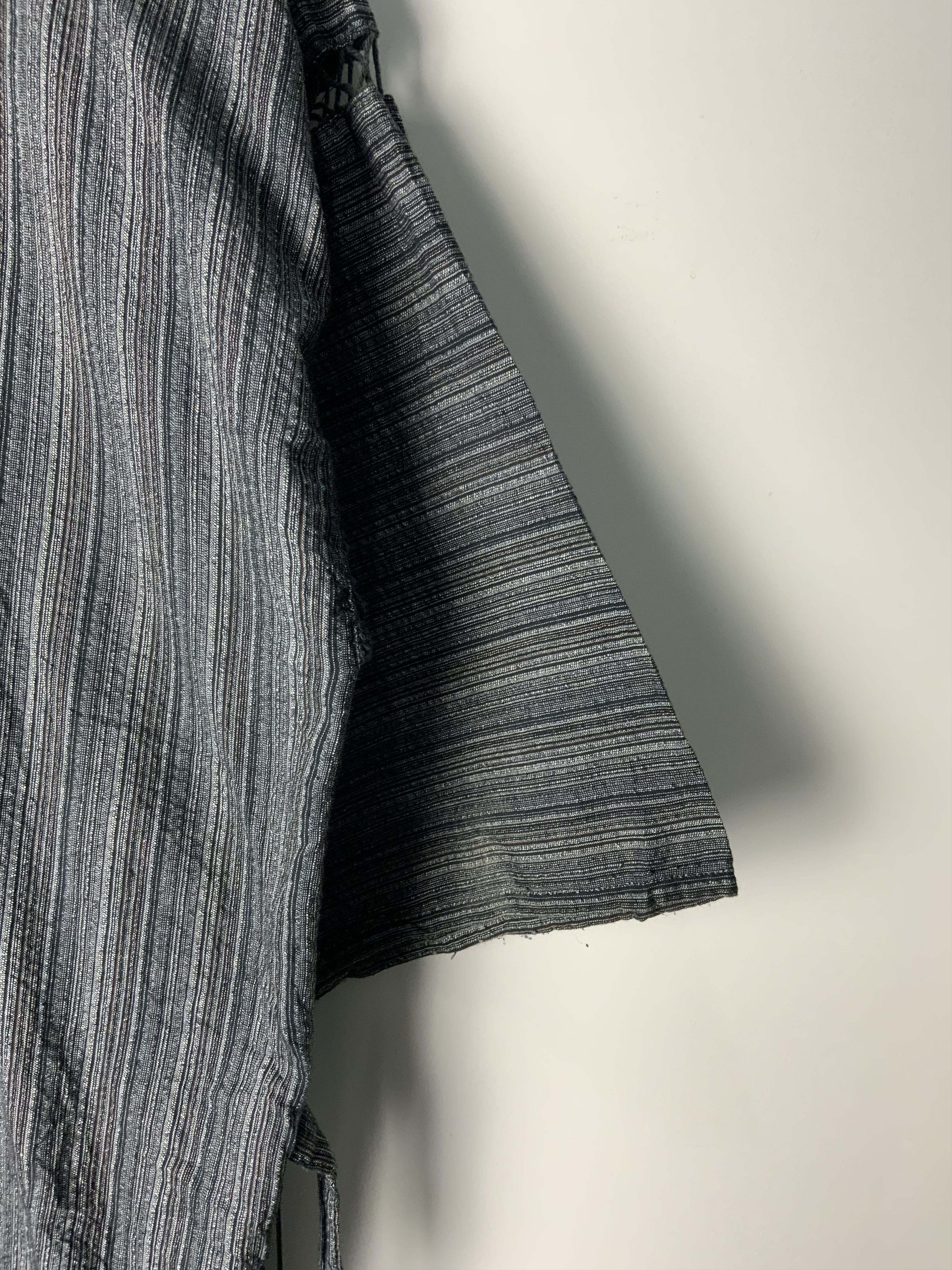Japanese Brand Vintage Cardigan Kimono Single Pocket Japan Script Size US M / EU 48-50 / 2 - 13 Thumbnail