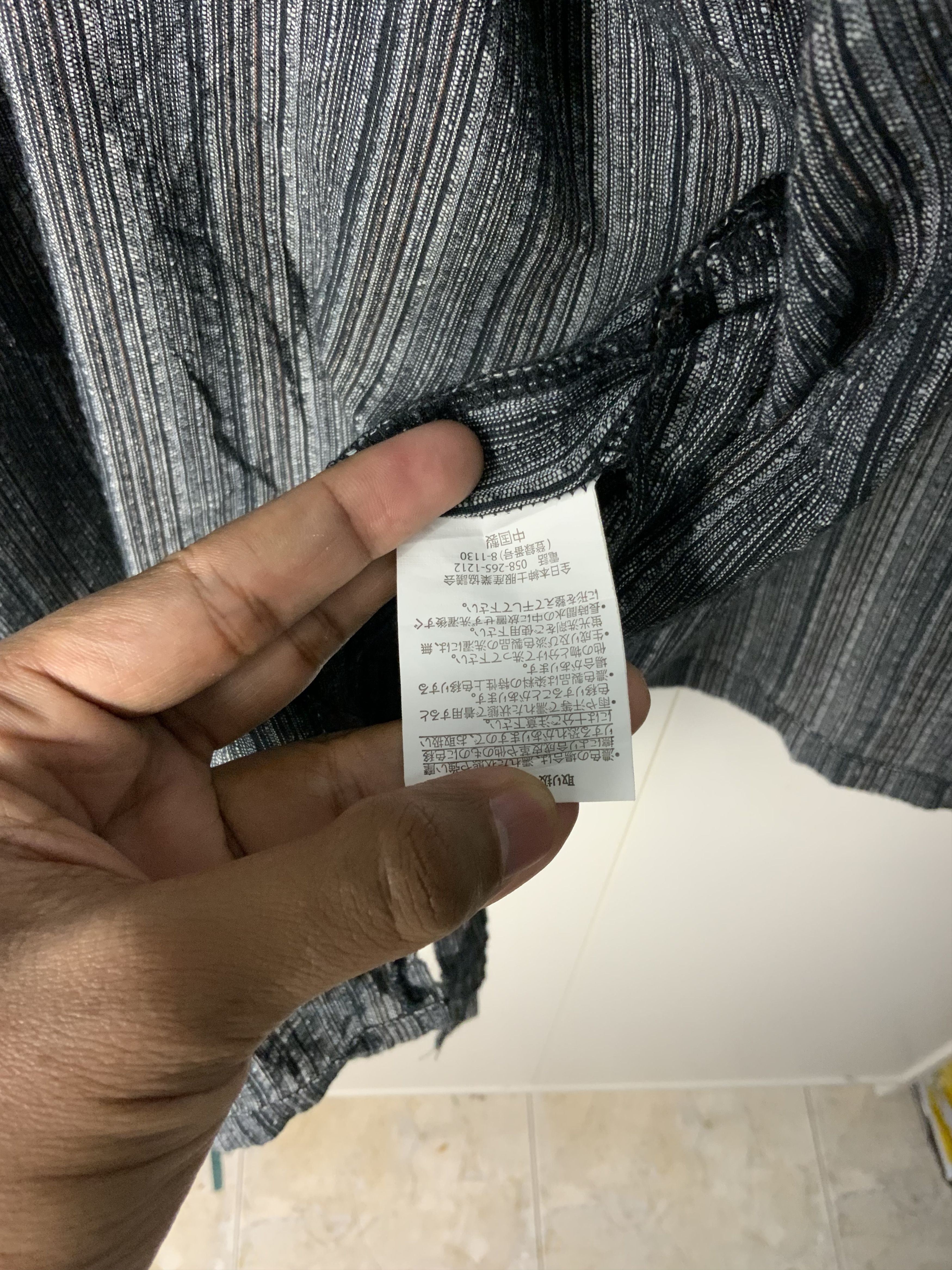 Japanese Brand Vintage Cardigan Kimono Single Pocket Japan Script Size US M / EU 48-50 / 2 - 17 Thumbnail