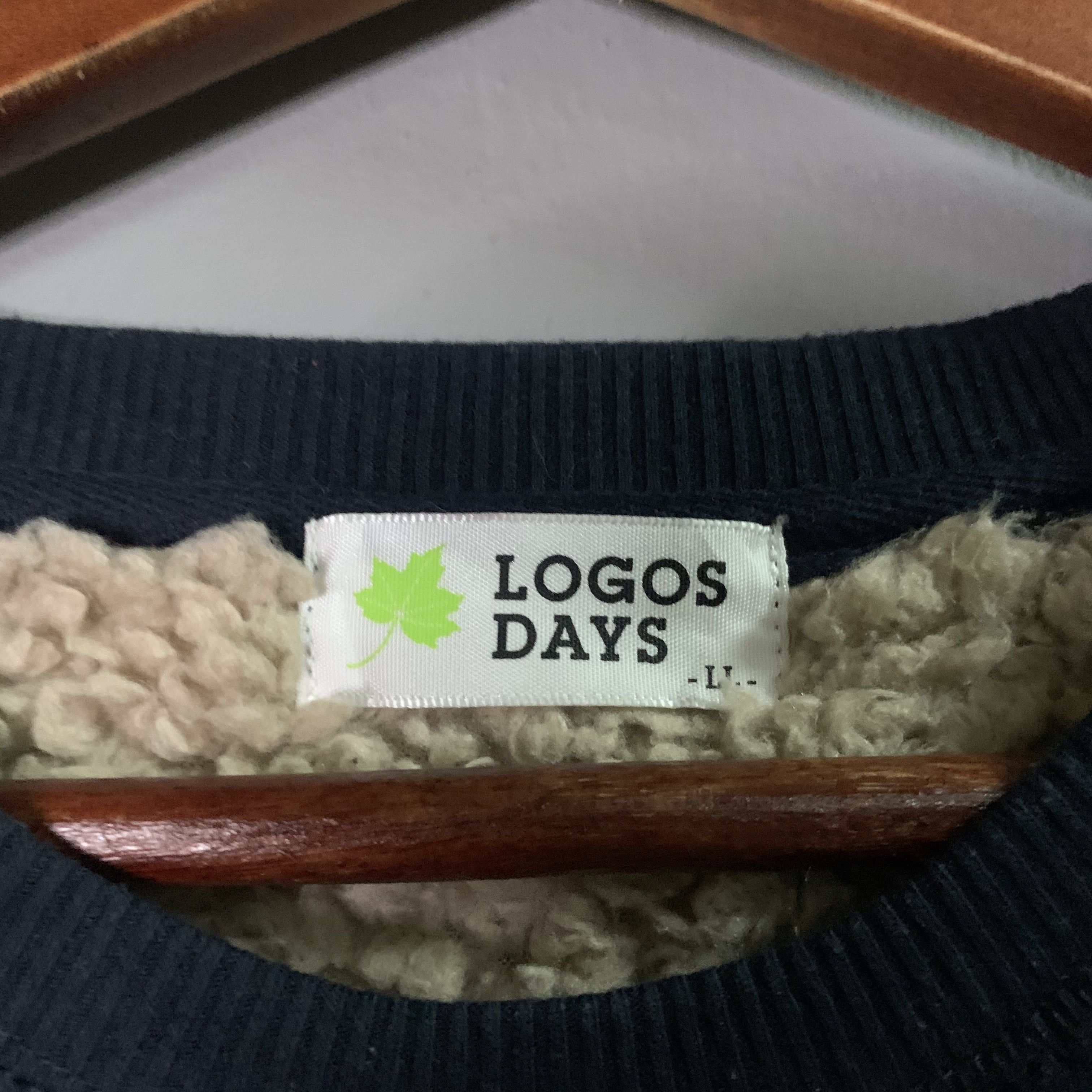 Japanese Brand Vintage Logos Day Big Logo Crewneck Sweater Sweatshirt Size US M / EU 48-50 / 2 - 5 Thumbnail