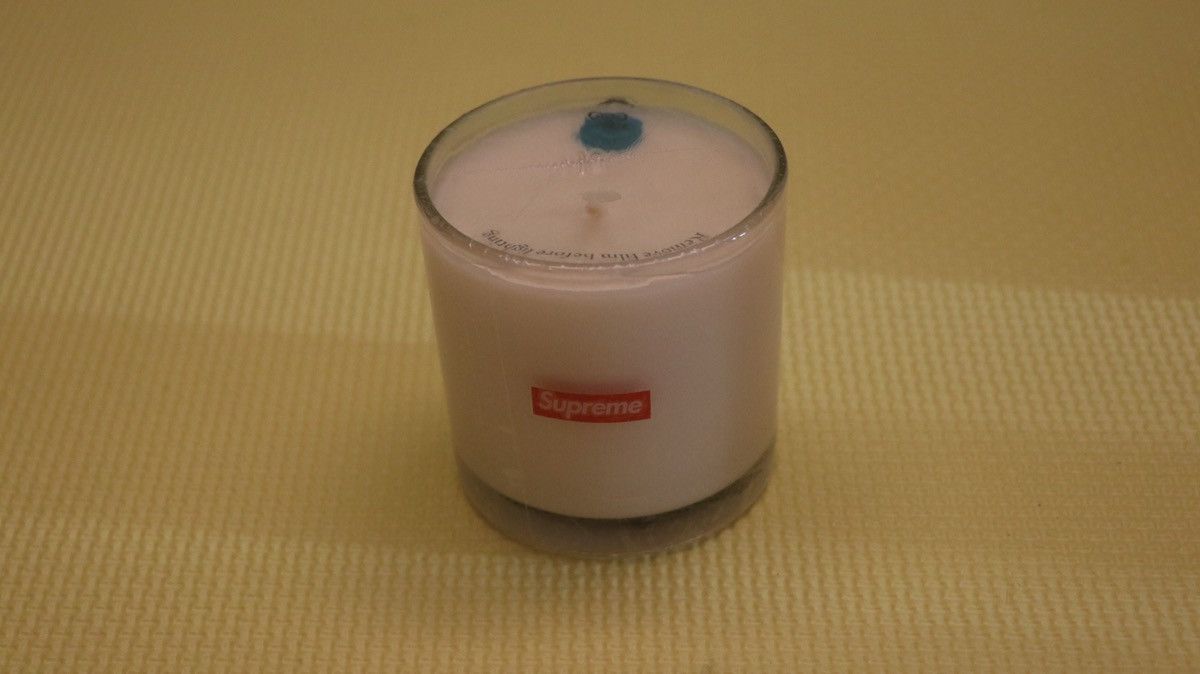 Supreme Kuumba Virgin Mary Candle キャンドル Supreme シュプリーム
