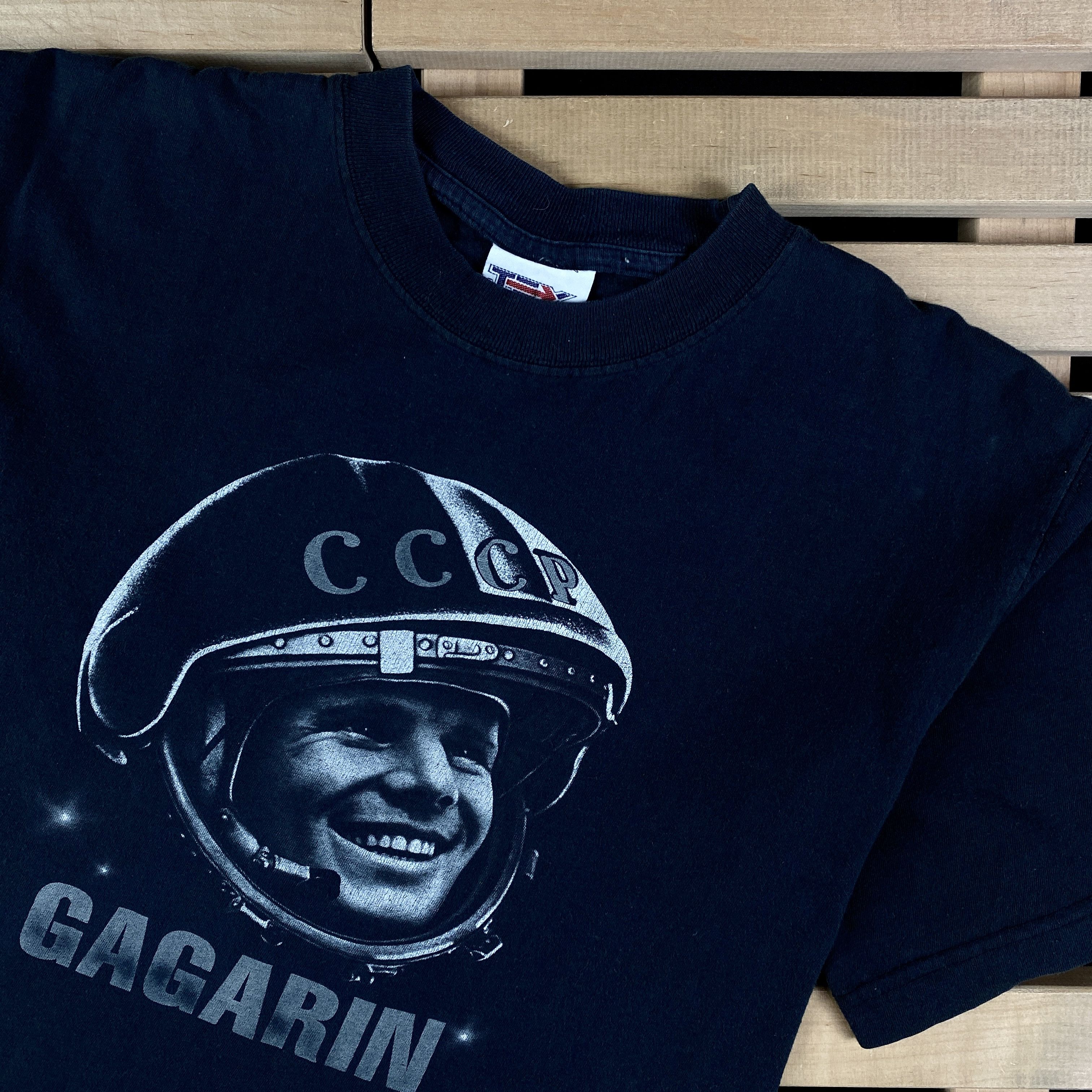 Band Tees × Vintage Men’s Vintage T-Shirt Gagarin SSSR Big Logo Size M Size US M / EU 48-50 / 2 - 2 Thumbnail