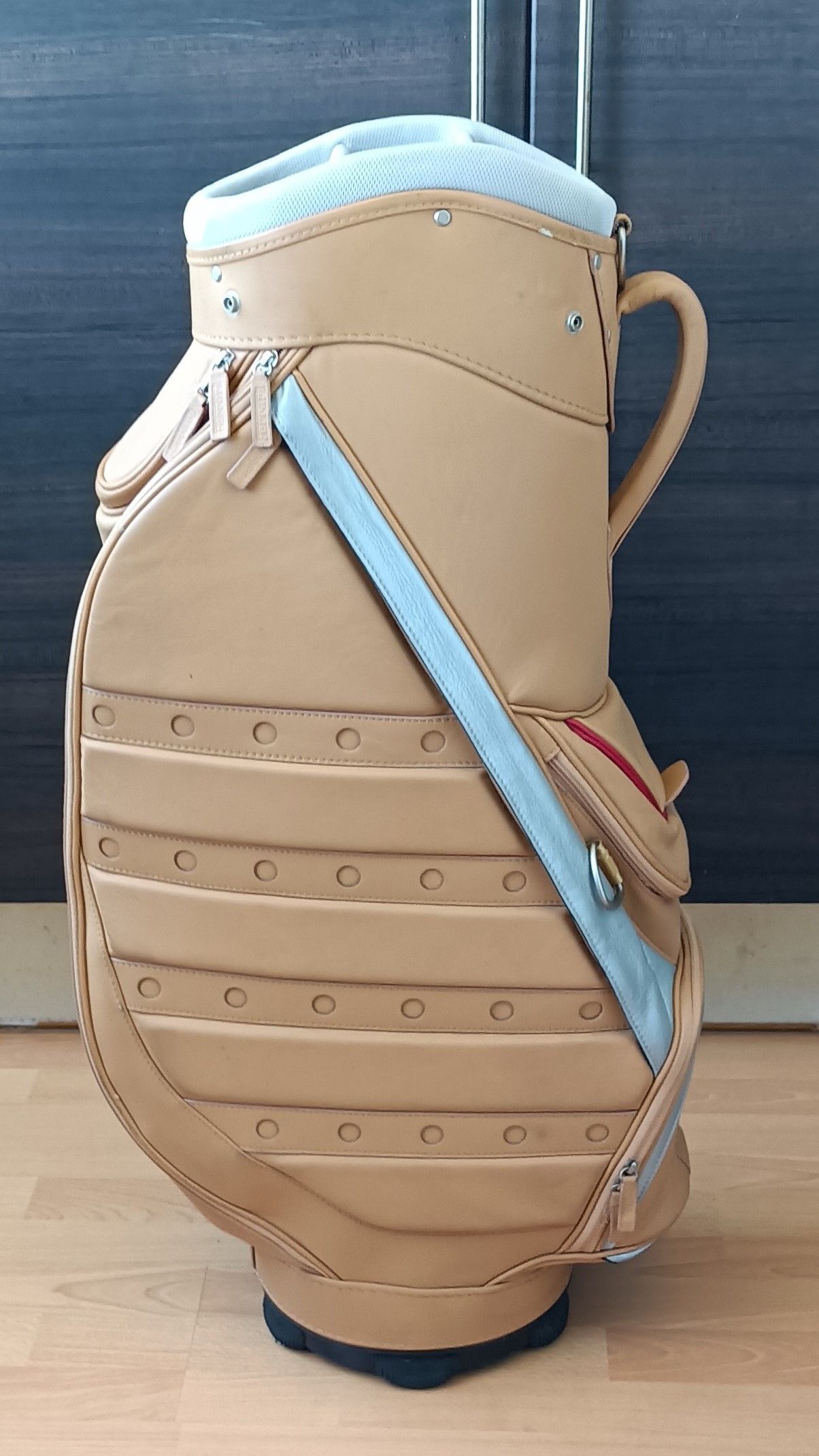 Ferrari Incredible Rare Ferrari Light Tan Leather Golf Bag Grailed