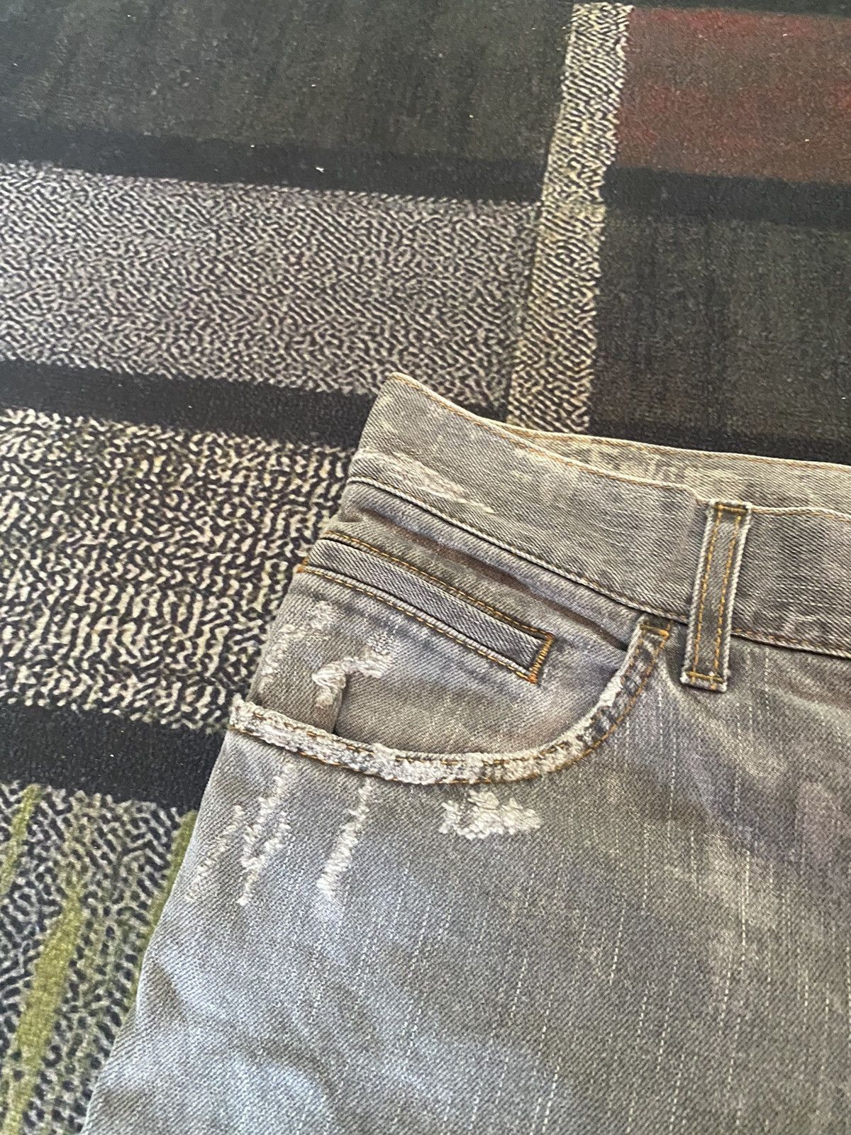 Dolce & Gabbana Steals🔥 Distressed dolce & gabbana denim pants Size US 34 / EU 50 - 4 Thumbnail