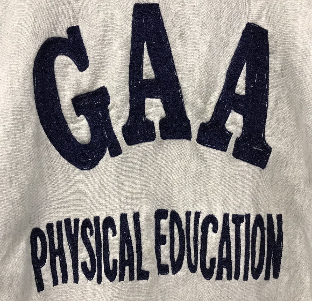 Vintage VINTAGE GAA PHYSICAL EDUCATION SWEATSHIRT Size US L / EU 52-54 / 3 - 3 Thumbnail