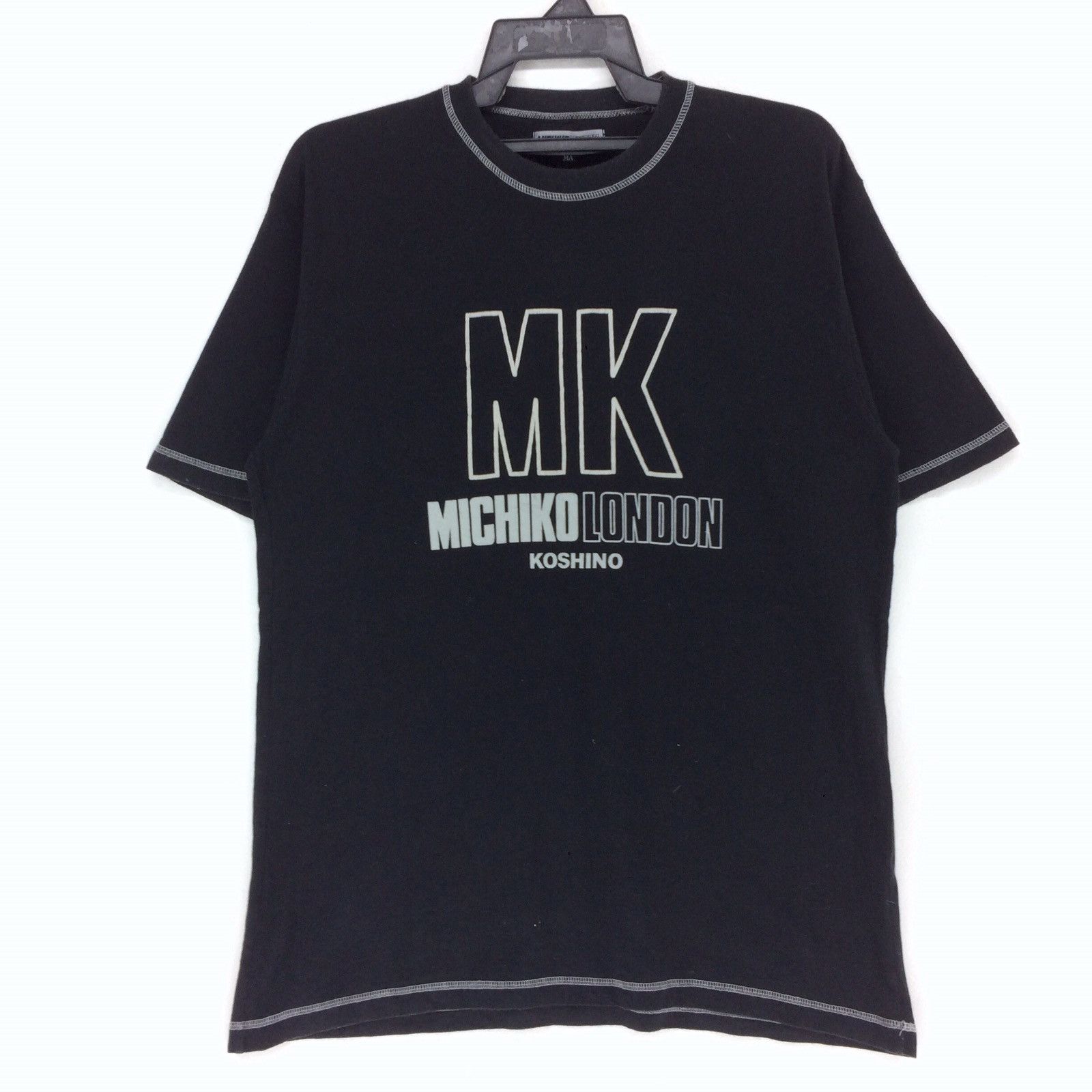 Japanese Brand Vintage Michiko Koshino London Big Logo T-shirt | M | Swag Size US M / EU 48-50 / 2 - 1 Thumbnail