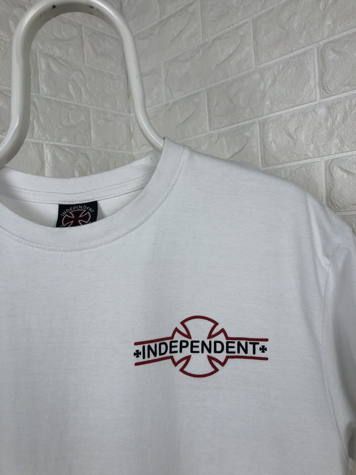 Independent Truck Co. × Vintage Vintage Independent Shirt Size L Size US L / EU 52-54 / 3 - 4 Thumbnail
