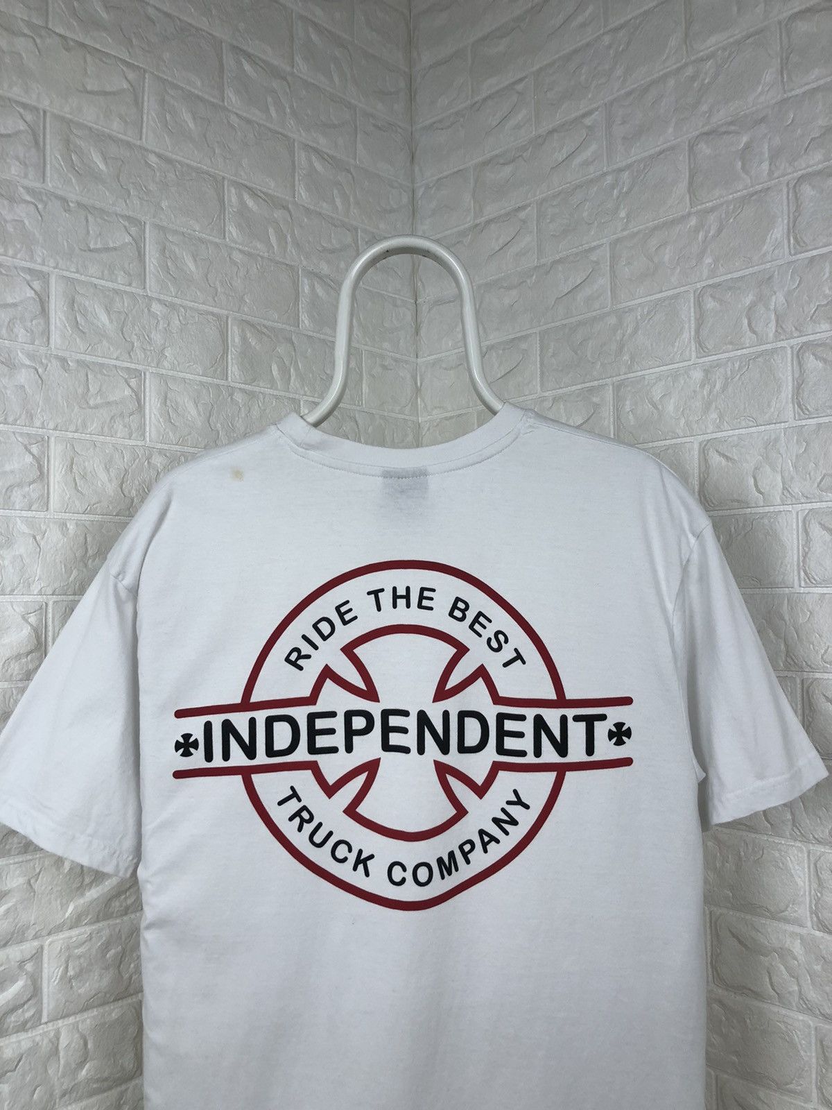 Independent Truck Co. × Vintage Vintage Independent Shirt Size L Size US L / EU 52-54 / 3 - 3 Thumbnail