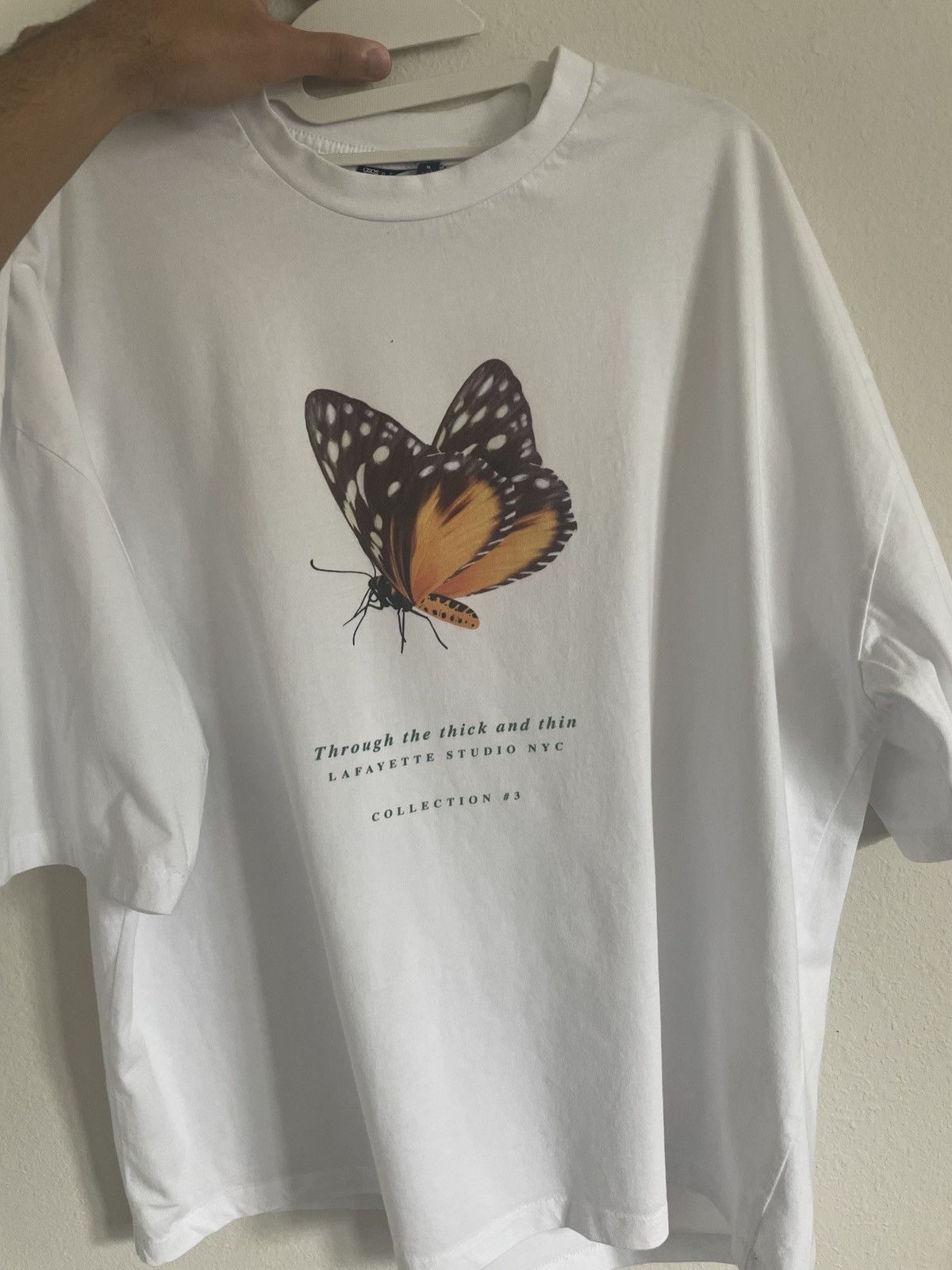 Asos Oversized butterfly tee Size US S / EU 44-46 / 1 - 2 Thumbnail
