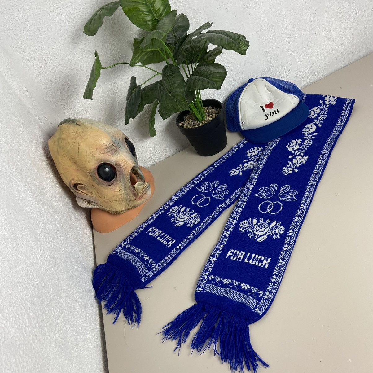 Anton Belinskiy НА ЩАСТЯ - FOR LUCK - ANTON BELINSKIY ARCHIVE SCARF - № 4080 Size ONE SIZE - 2 Thumbnail